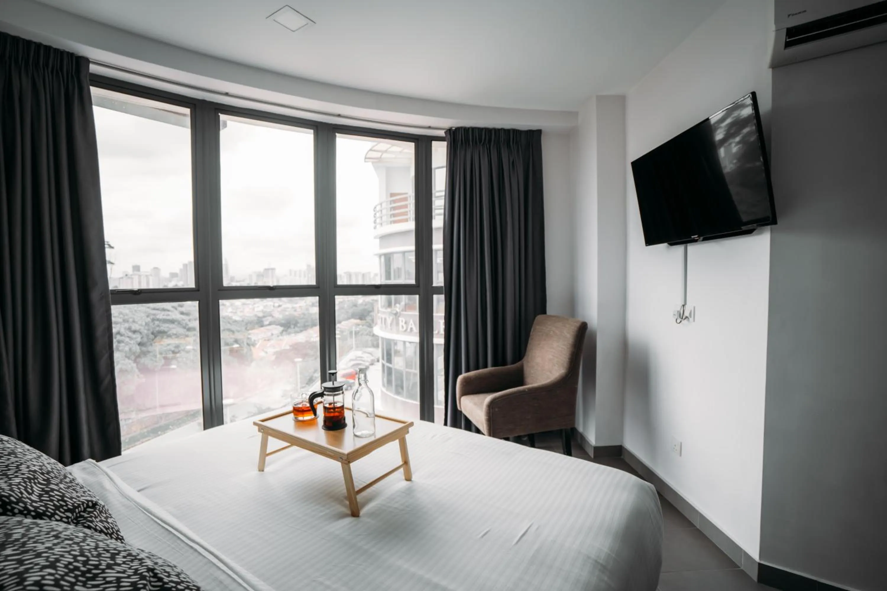 Decorative detail, Bed in B Lot Hotel