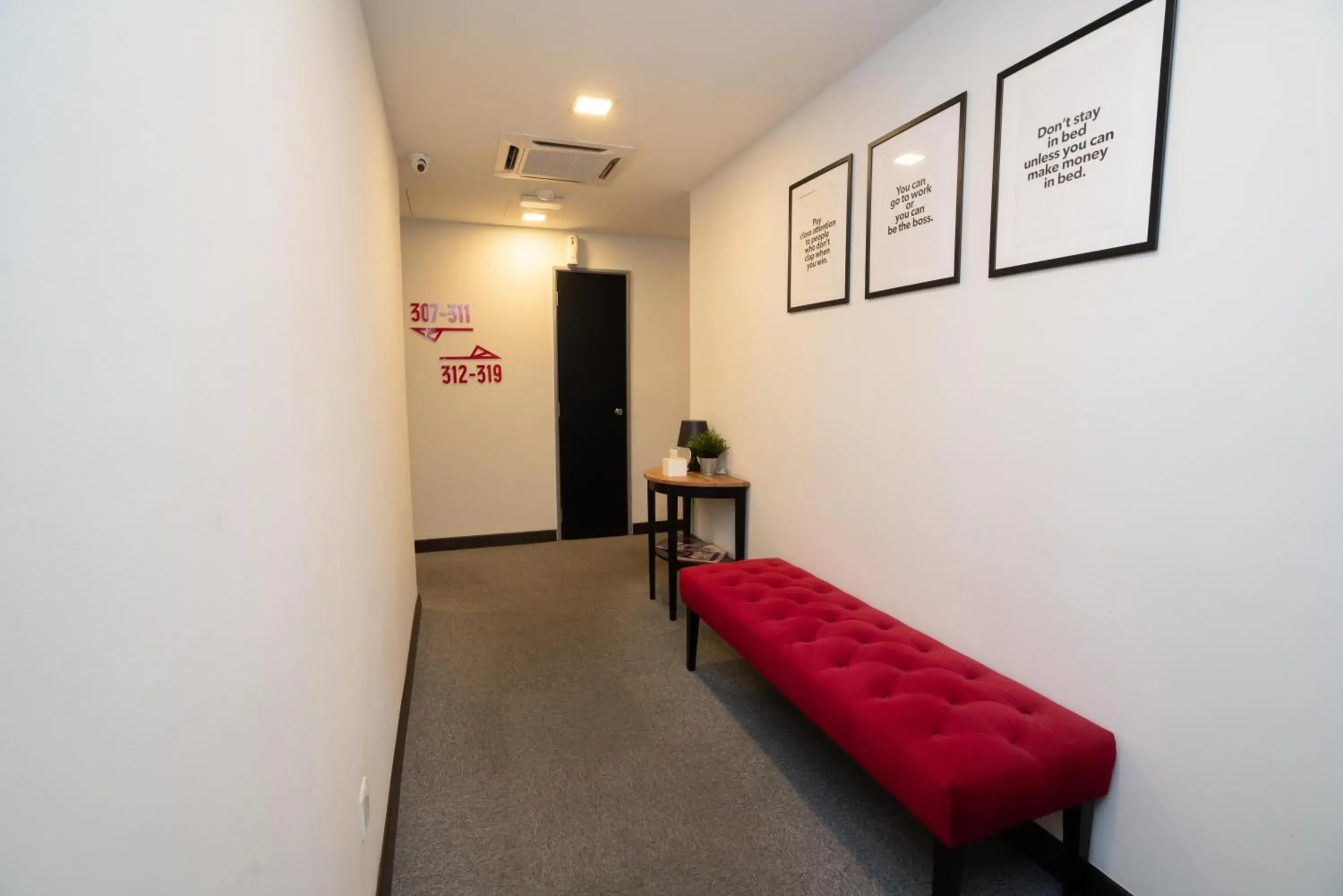 Living room in B Lot Hotel Living room in B Lot Hotel