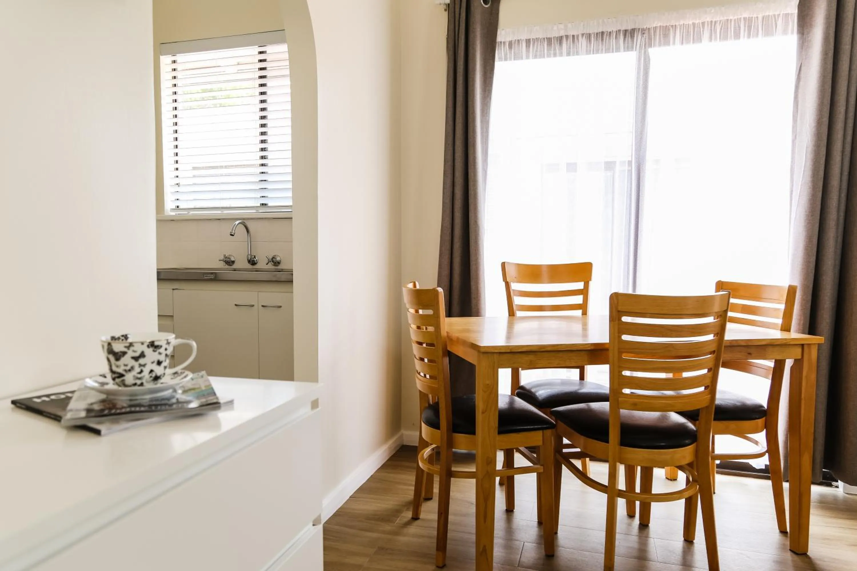 Dining Area in Esperance Coastal Retreat