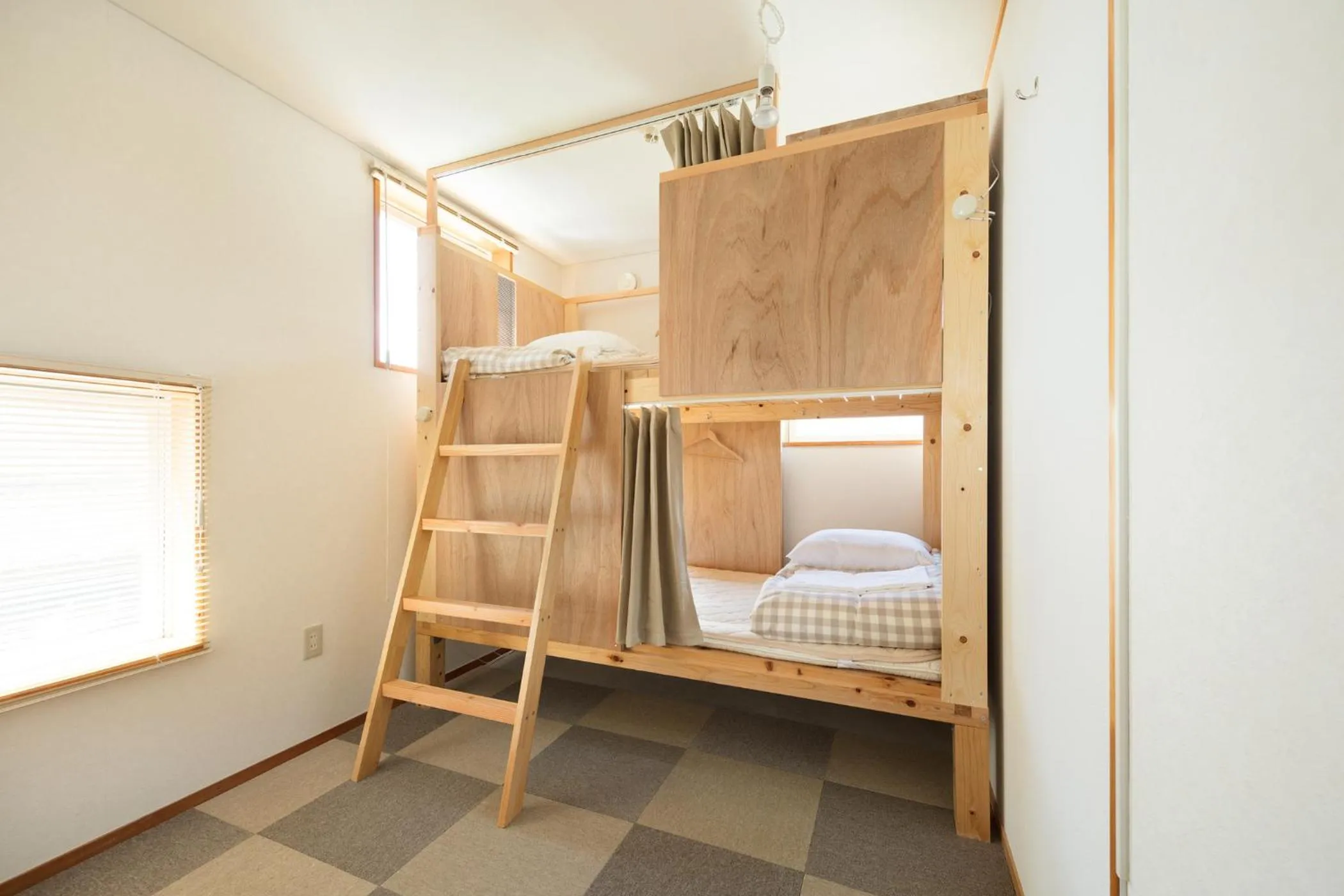 bunk bed, Bed in Sai no Tsuno Guest House