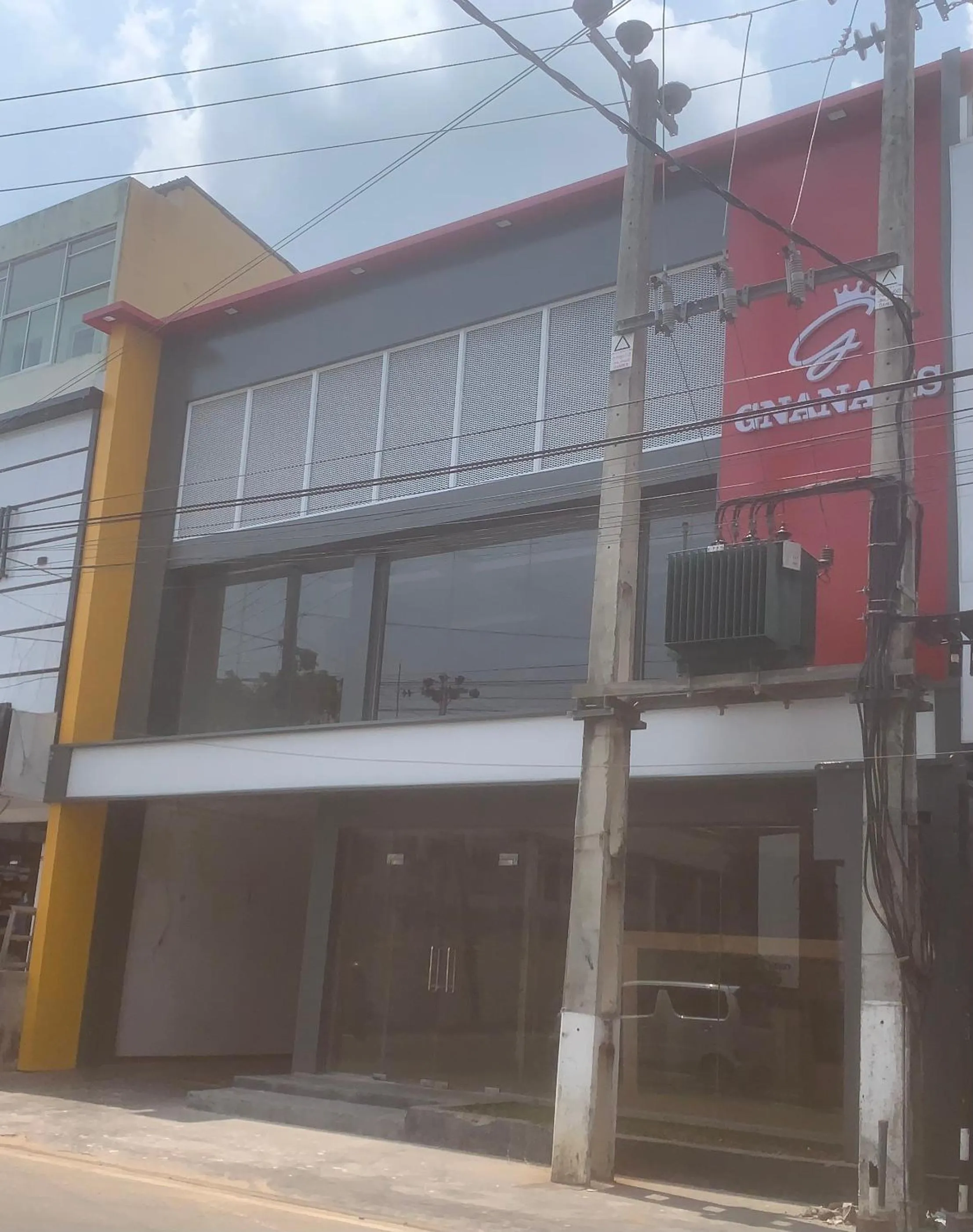 Gnaanams Hotel and Restaurant