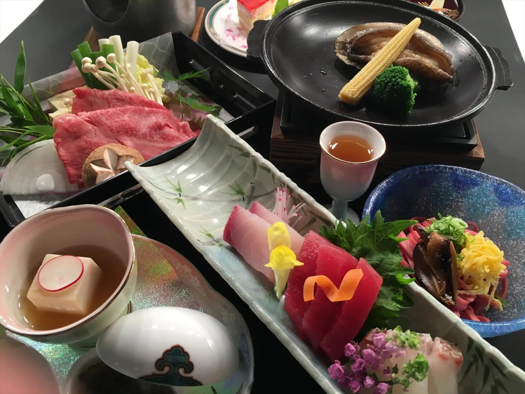 Dinner, Food in Nanki Shirahama Resort Hotel