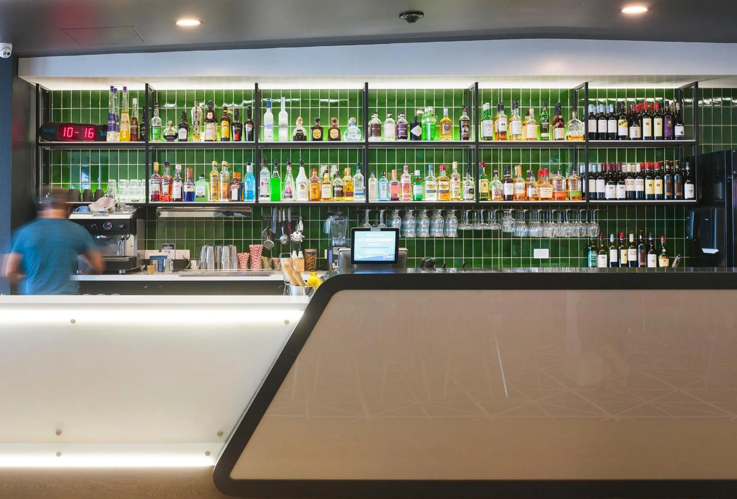 Lounge or bar in Pippi's at the Point