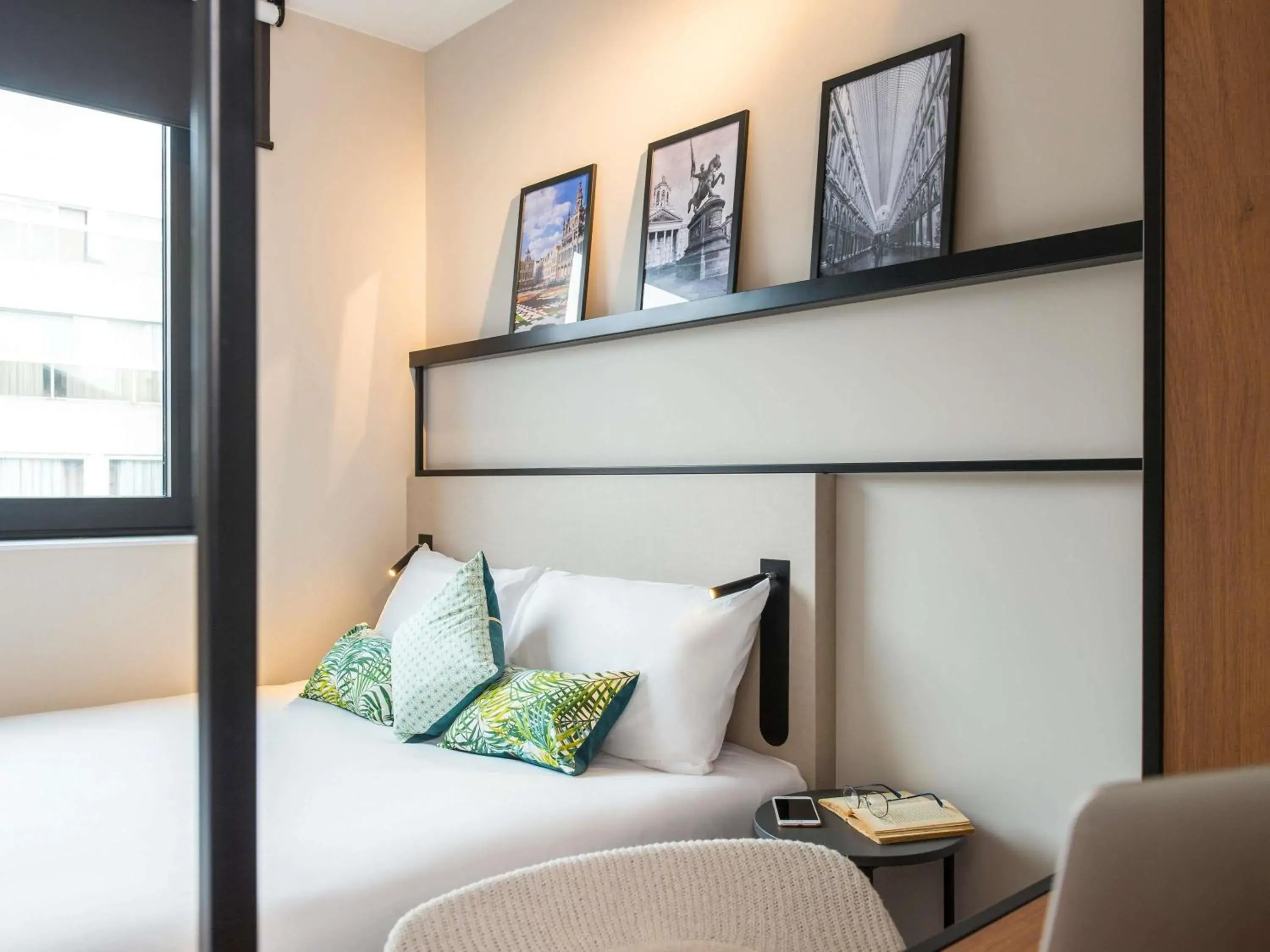 Bedroom, Bed in ibis Brussels Centre Chatelain Bedroom, Bed in ibis Brussels Centre Chatelain