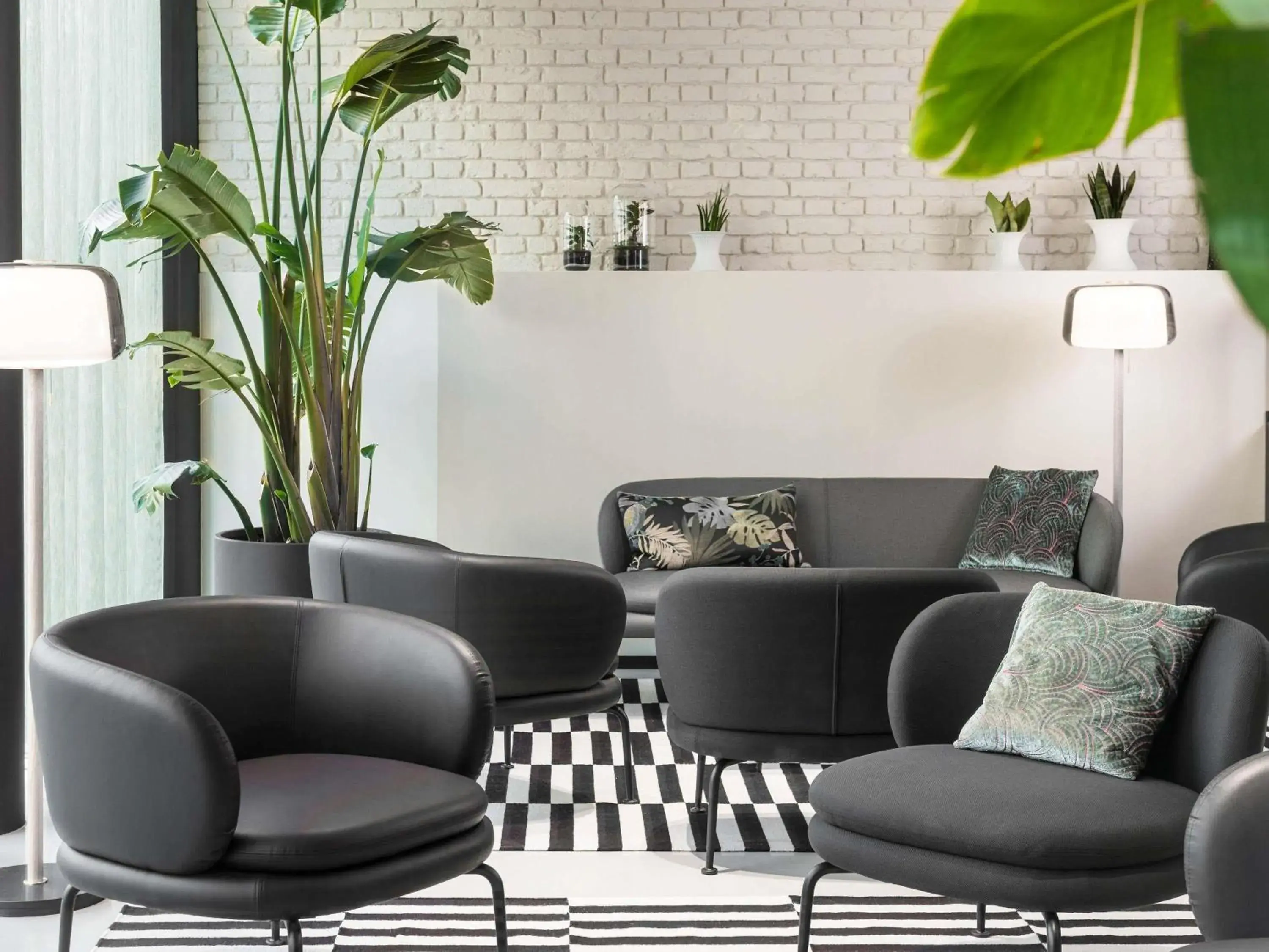 Property building in ibis Brussels Centre Chatelain Property building in ibis Brussels Centre Chatelain