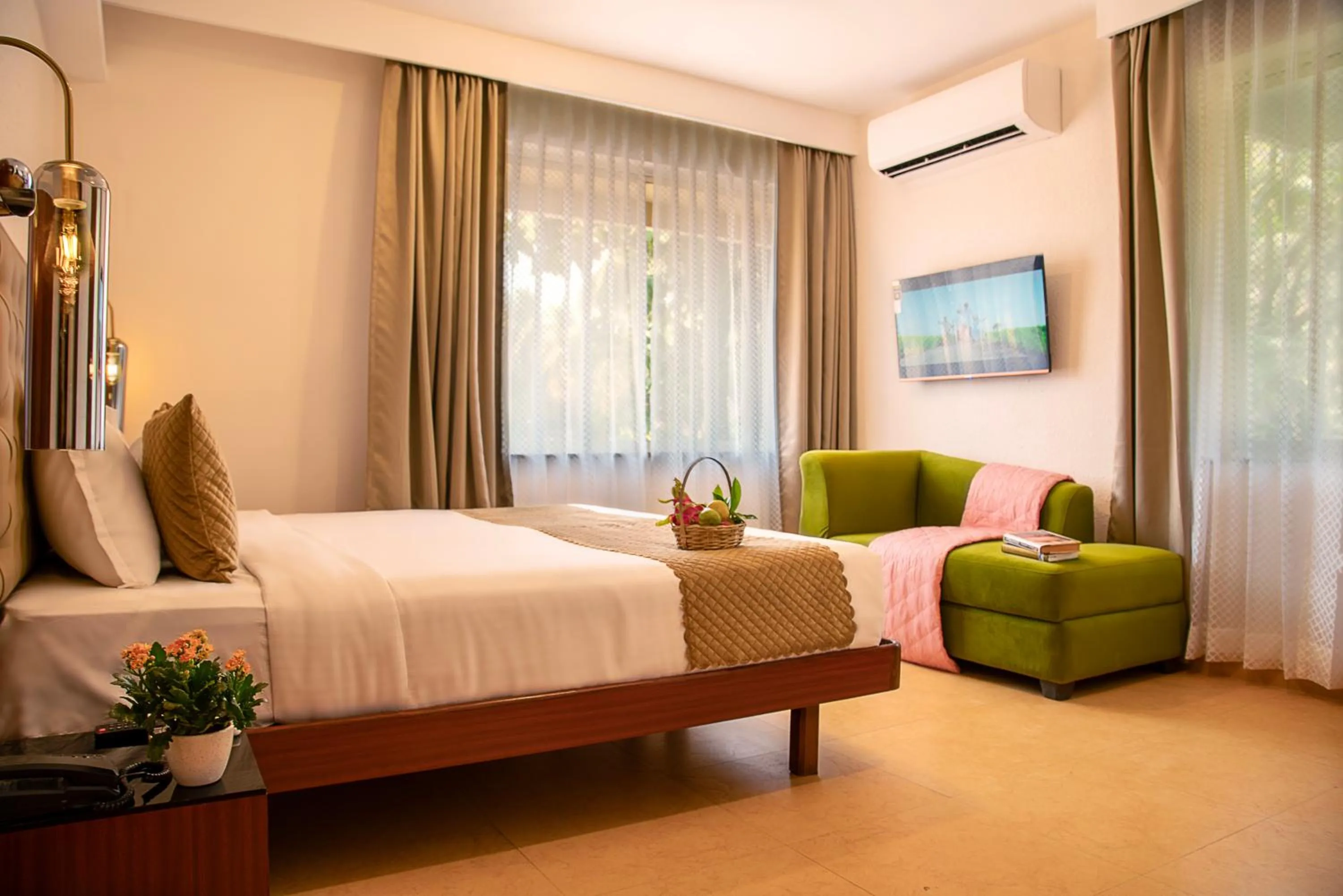 Bed in TreeHouse Stamp