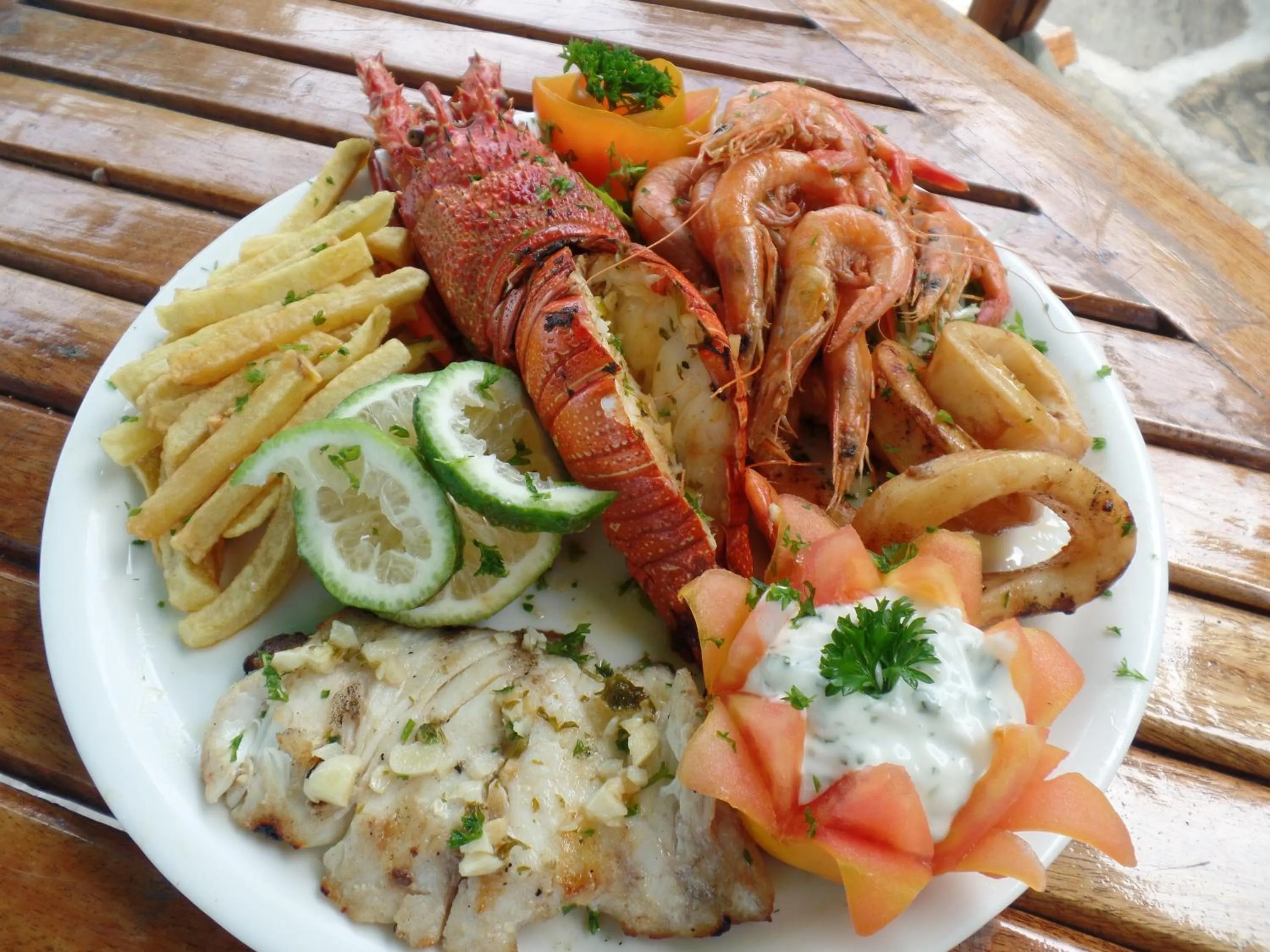 Restaurant/places to eat in Mnarani Beach Club