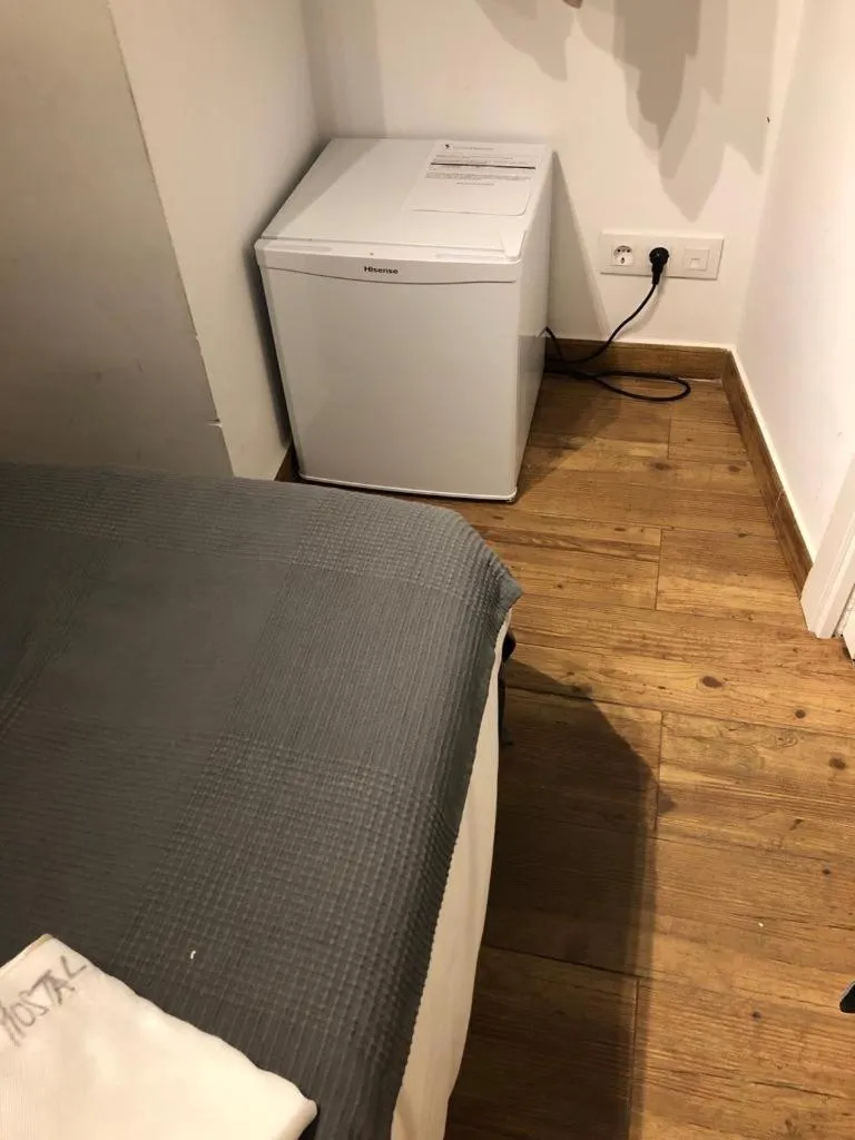 Bed in Hostal Ciempozuelos, cerca del Parque Warner y Madrid