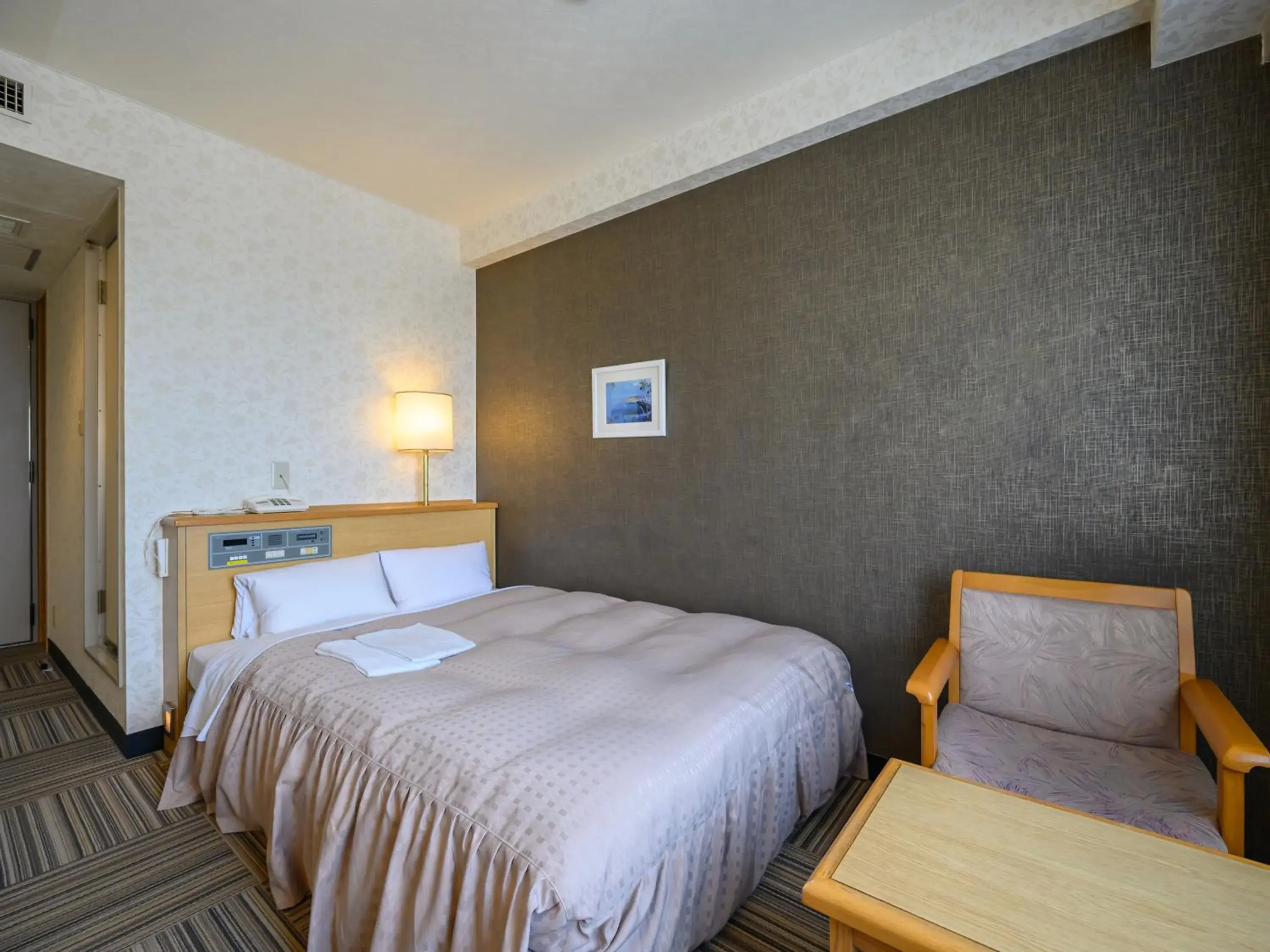 Photo of the whole room, Bed in Hotel Green Park Suzuka Photo of the whole room, Bed in Hotel Green Park Suzuka