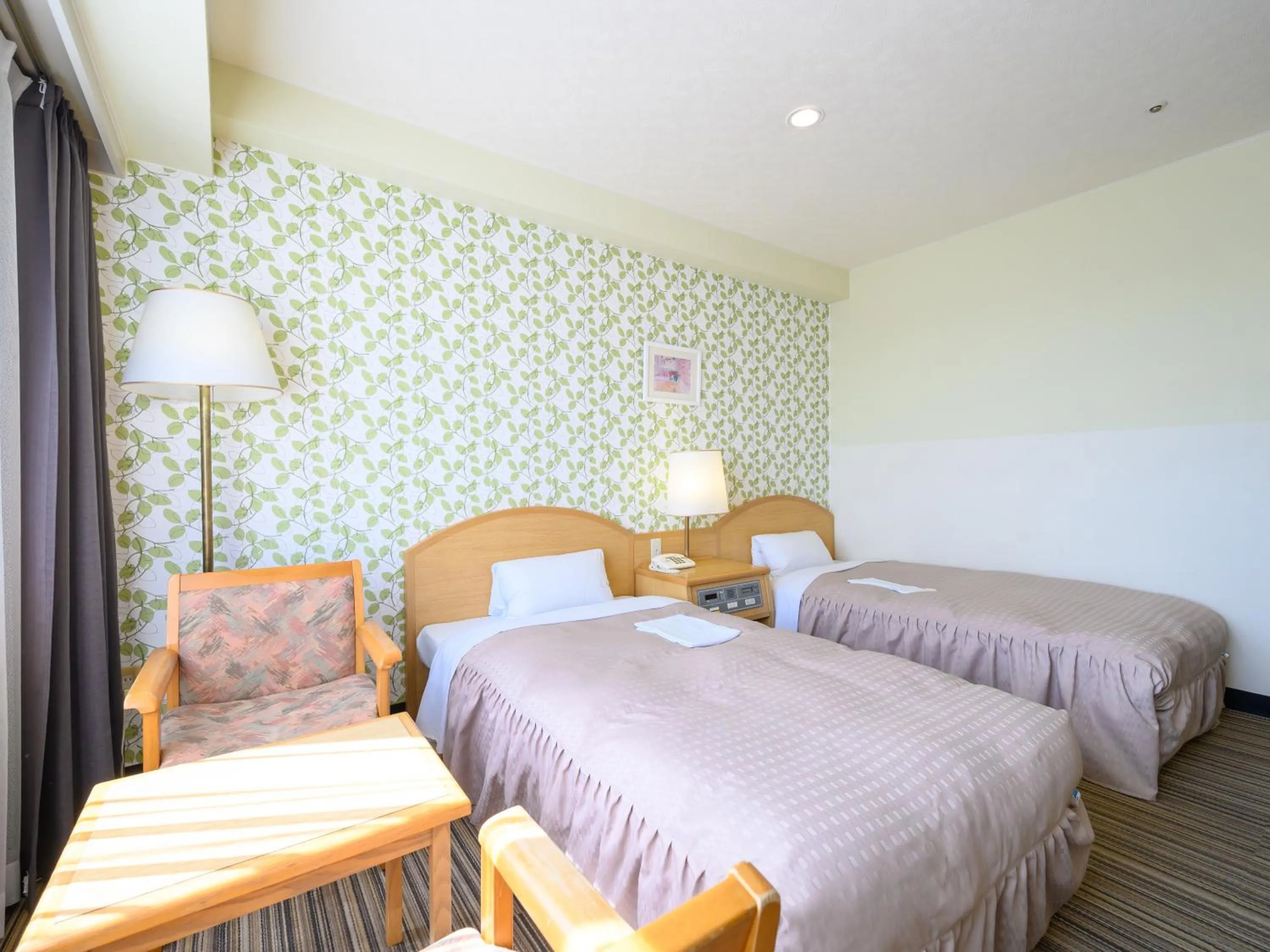 Photo of the whole room, Bed in Hotel Green Park Suzuka