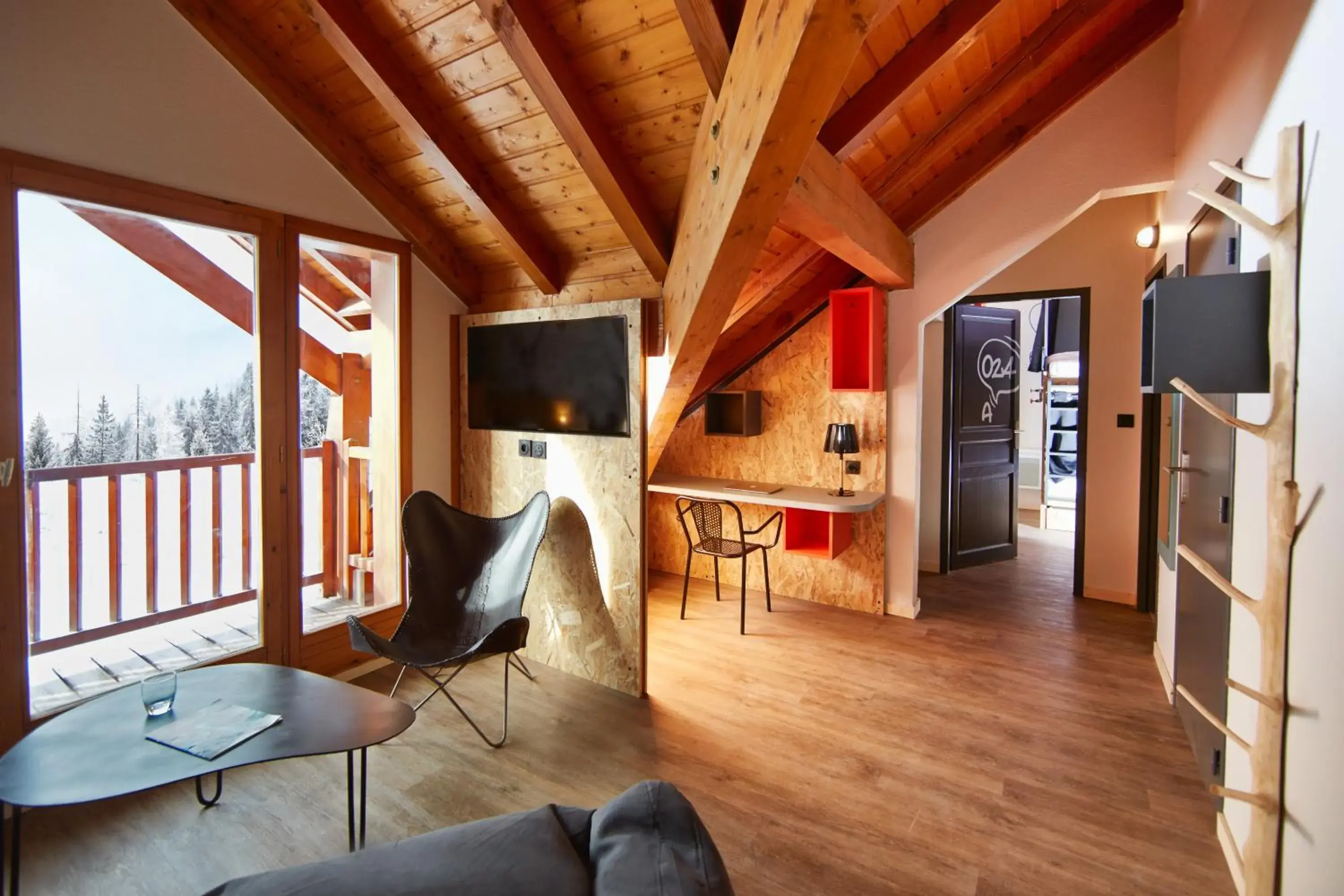 Premium Duplex Suite with Private Bathroom (6 Adults) in Moontain Hostel Premium Duplex Suite with Private Bathroom (6 Adults) in Moontain Hostel