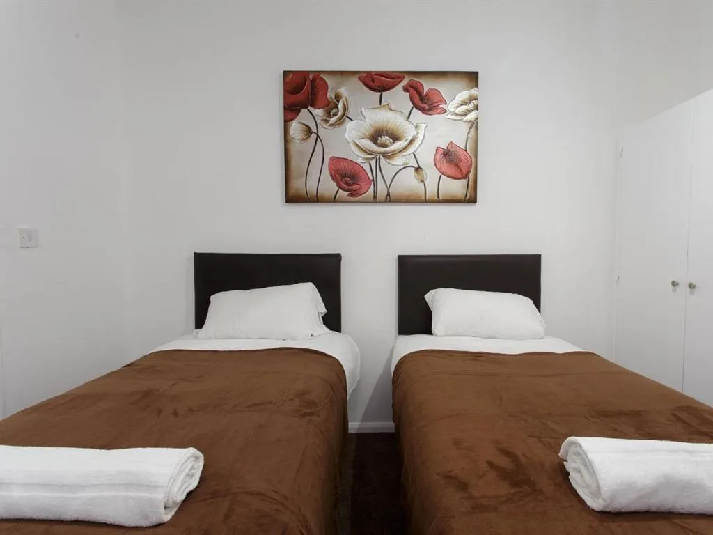 Bedroom, Bed in Park house