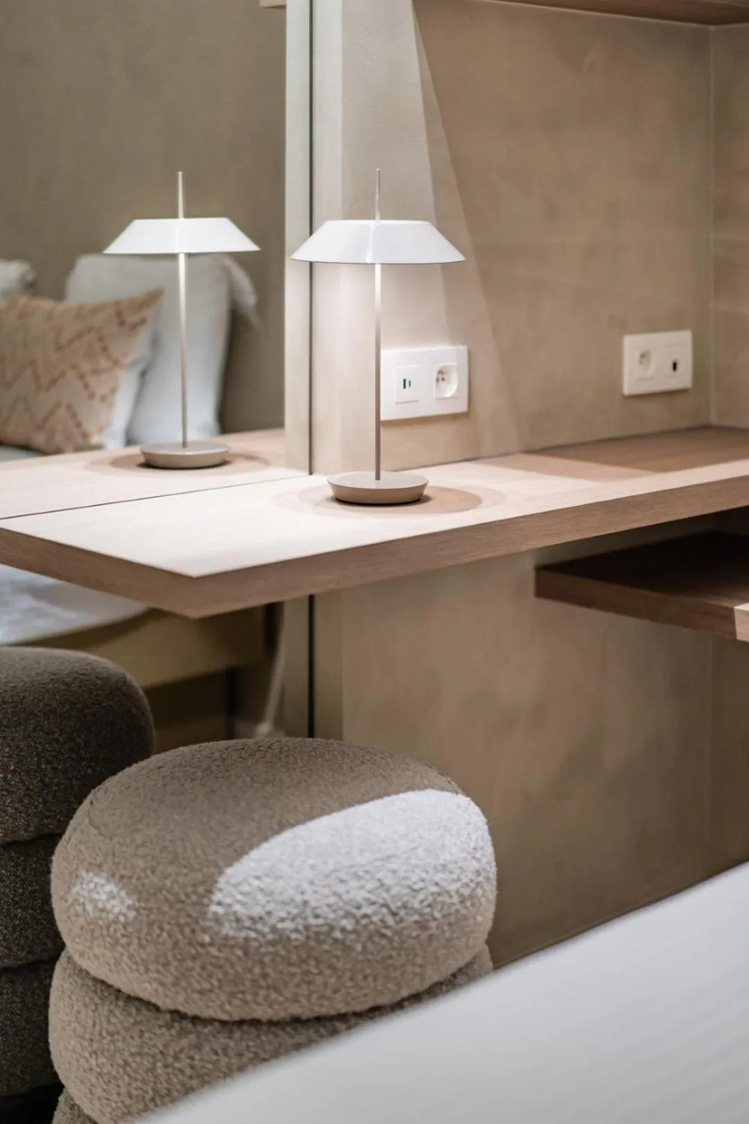 Decorative detail, Bed in Hotel Astoria Gent