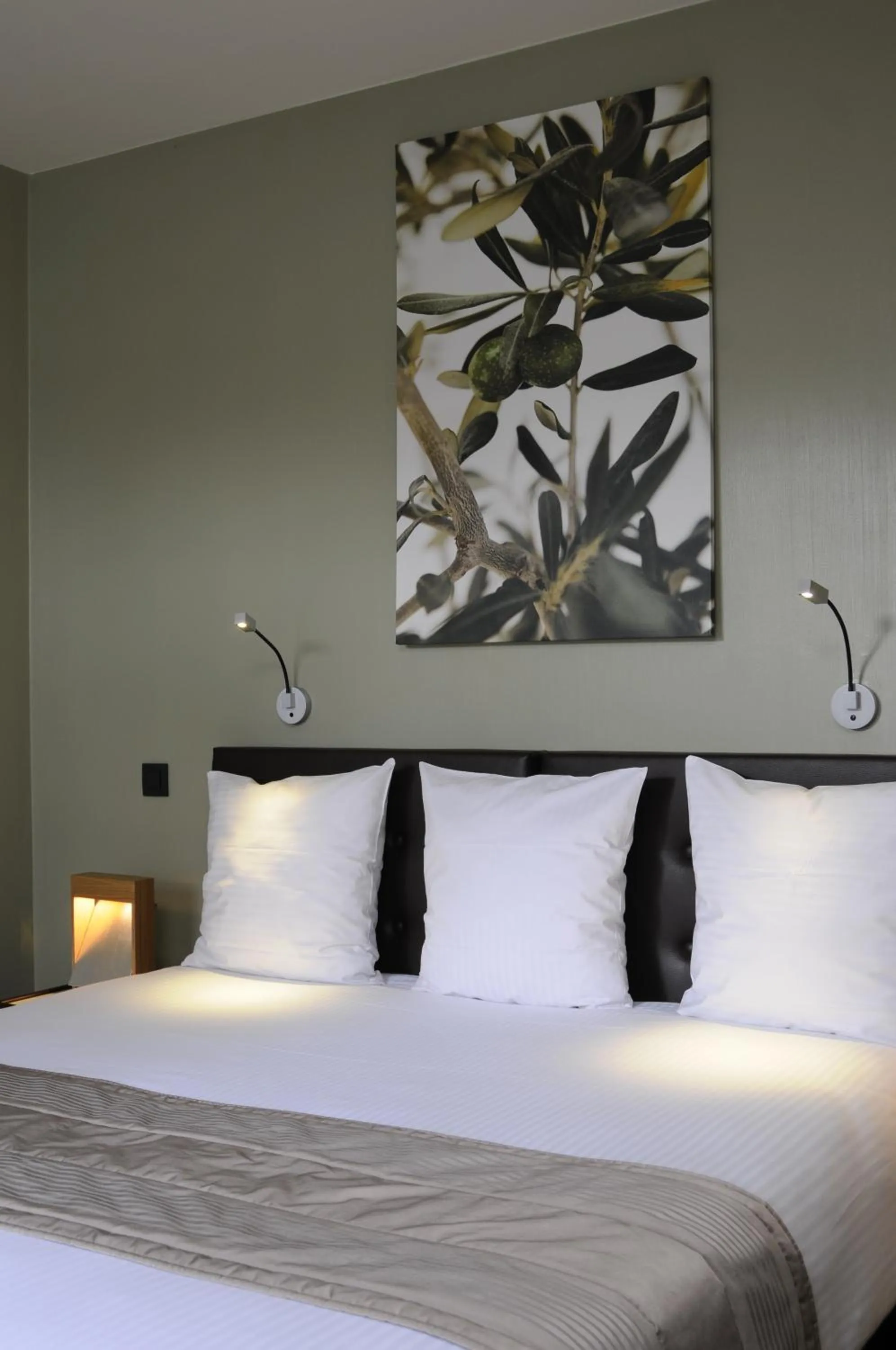 Decorative detail, Bed in Hotel Astoria Gent