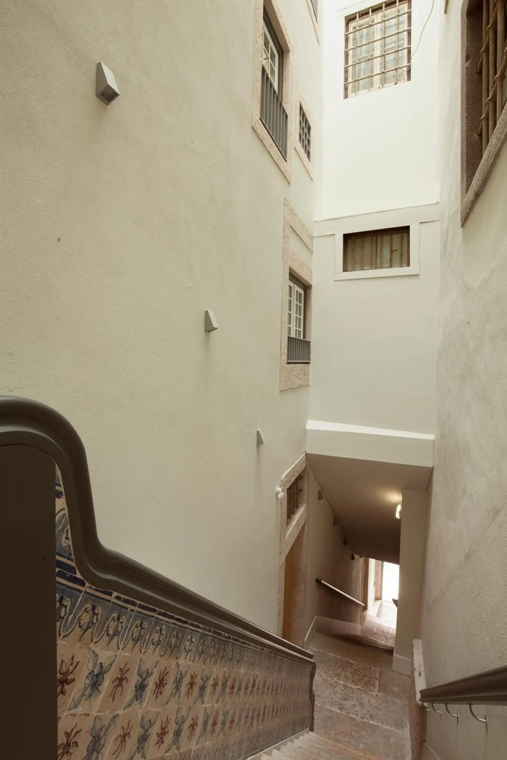 Facade/entrance in Lisbon Five Stars Apartments Bica Facade/entrance in Lisbon Five Stars Apartments Bica