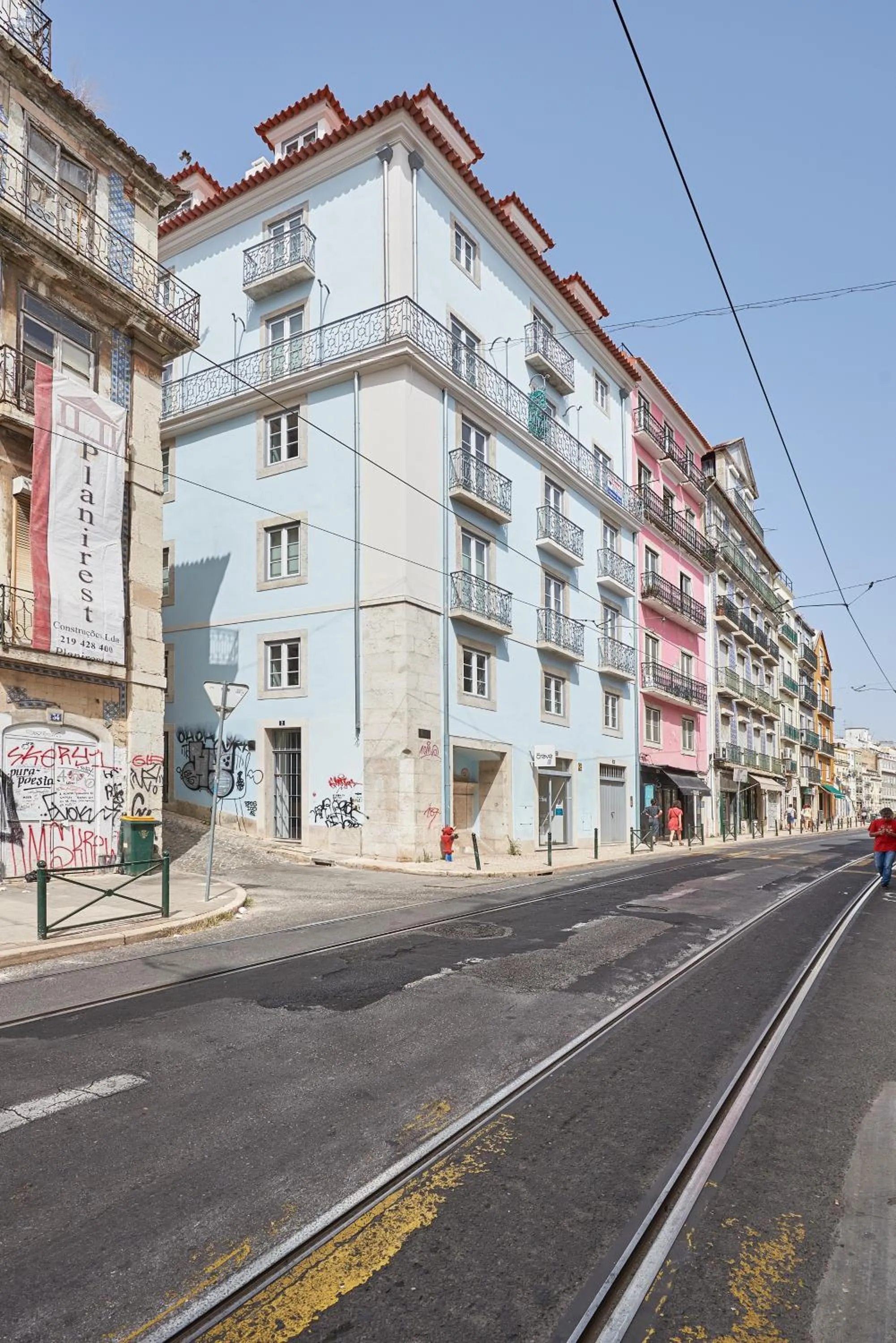 Neighbourhood in Lisbon Five Stars Apartments Bica