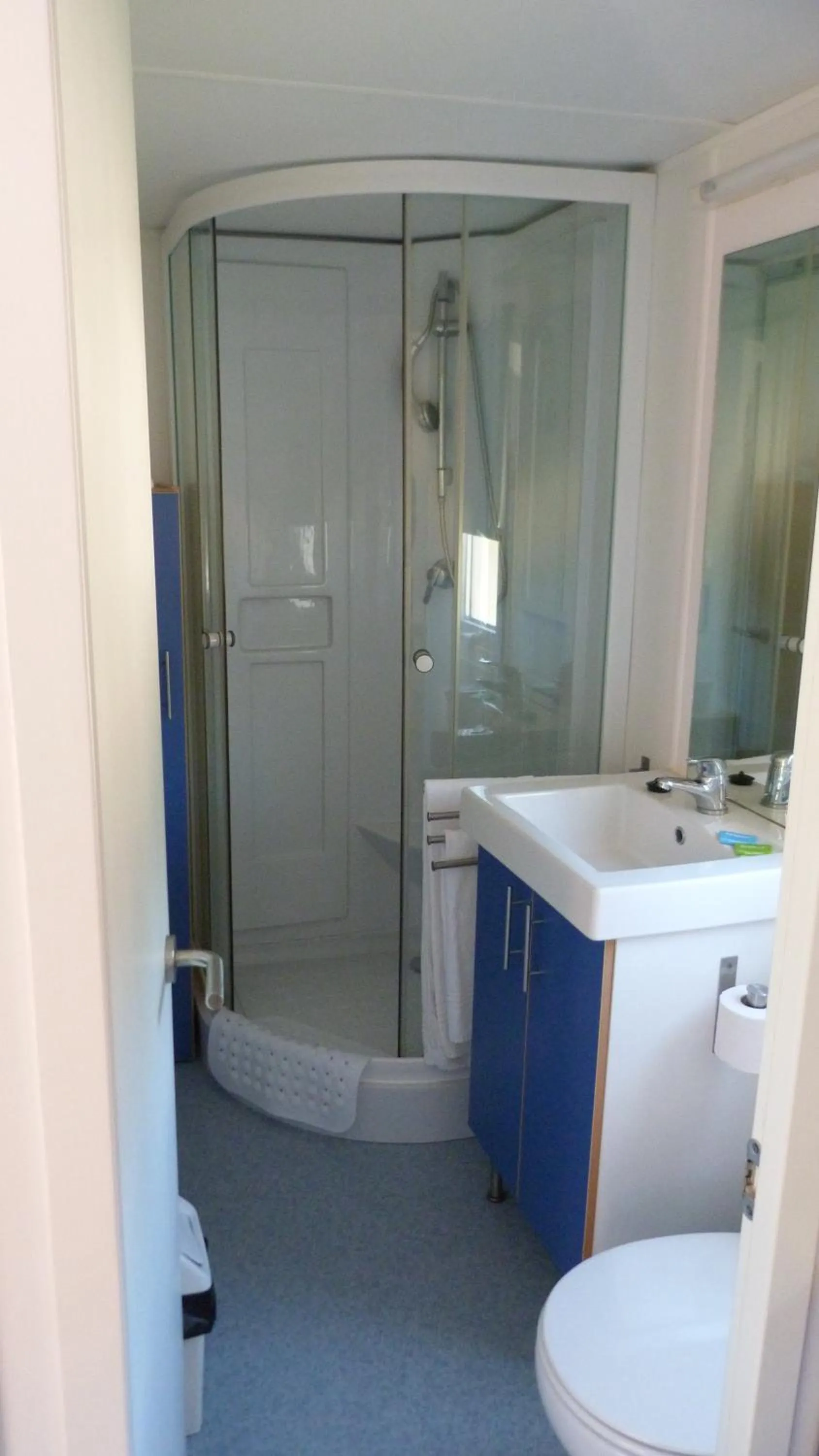 Bathroom in Parque de Campismo Orbitur Sagres