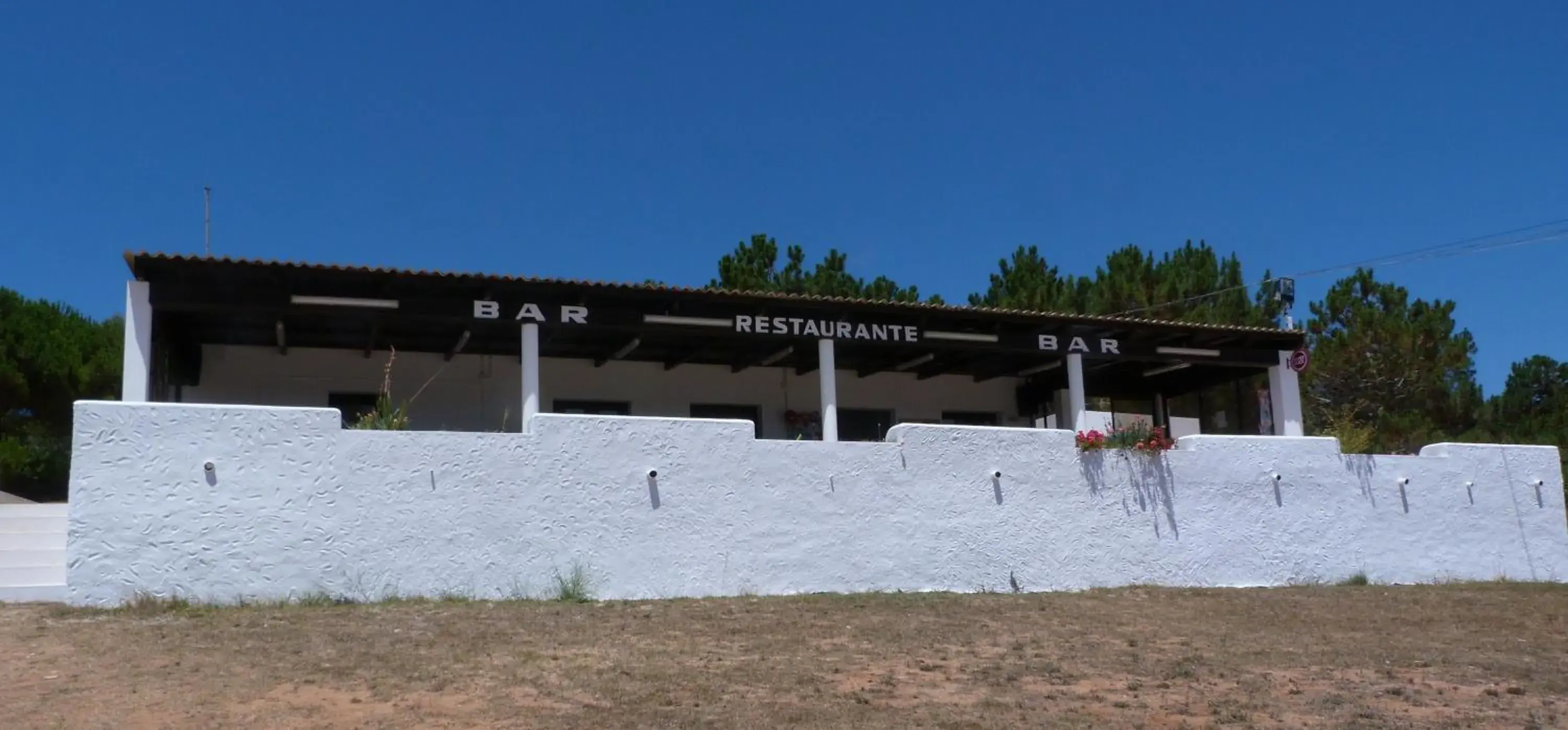Restaurant/places to eat in Parque de Campismo Orbitur Sagres Restaurant/places to eat in Parque de Campismo Orbitur Sagres