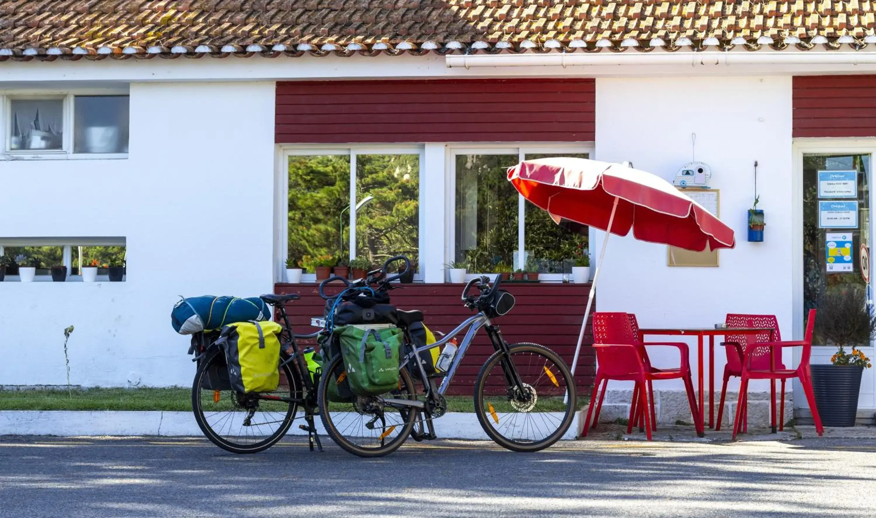 Lobby or reception in Parque de Campismo Orbitur Valado Lobby or reception in Parque de Campismo Orbitur Valado