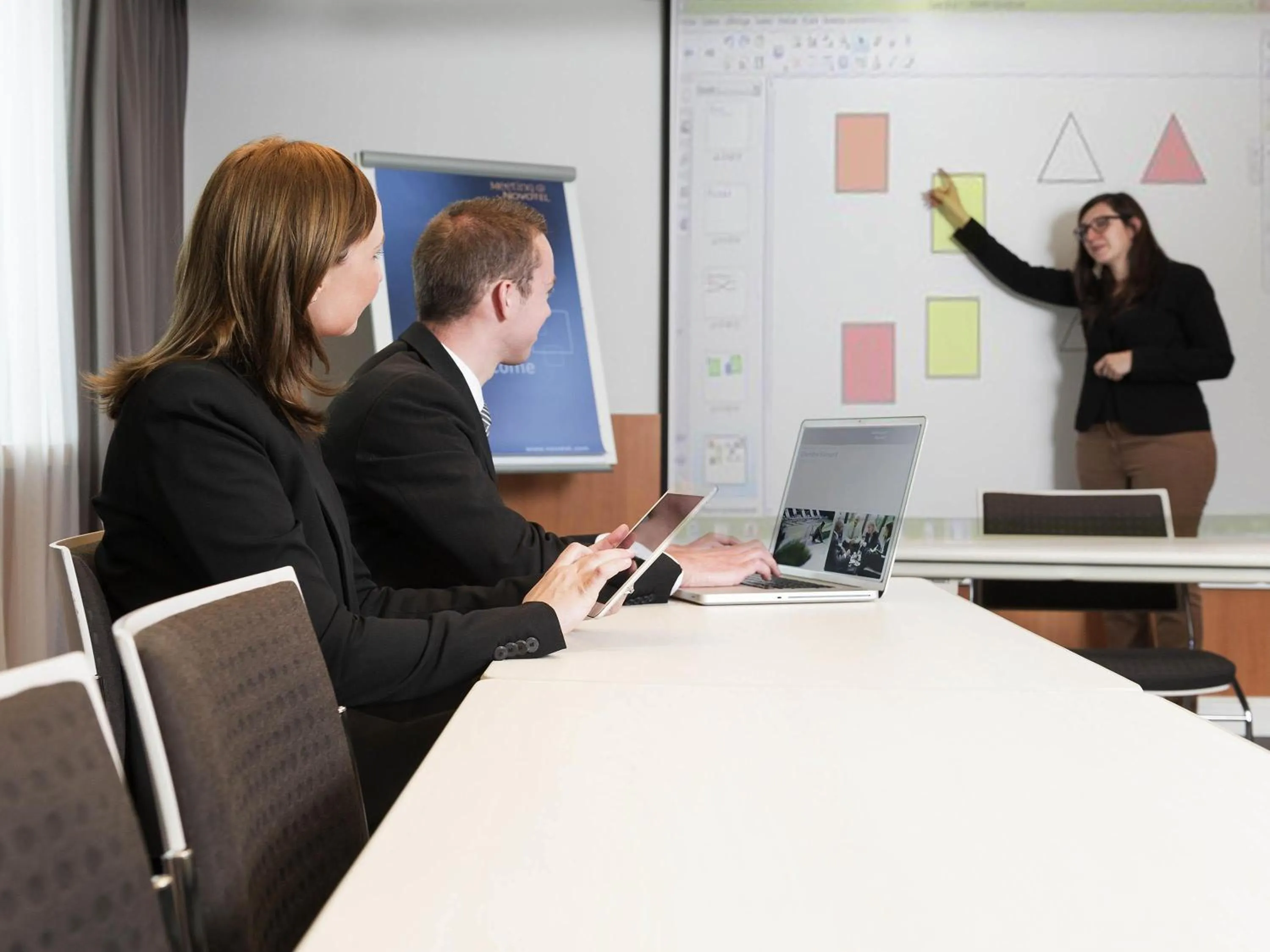 Meeting/conference room in Novotel Leuven Centrum