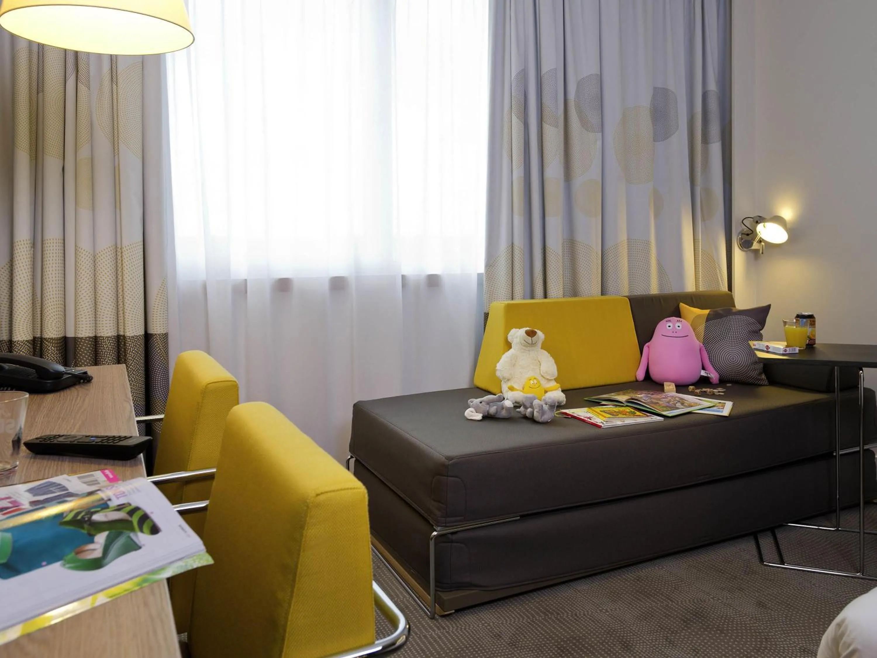 Bedroom in Novotel Leuven Centrum