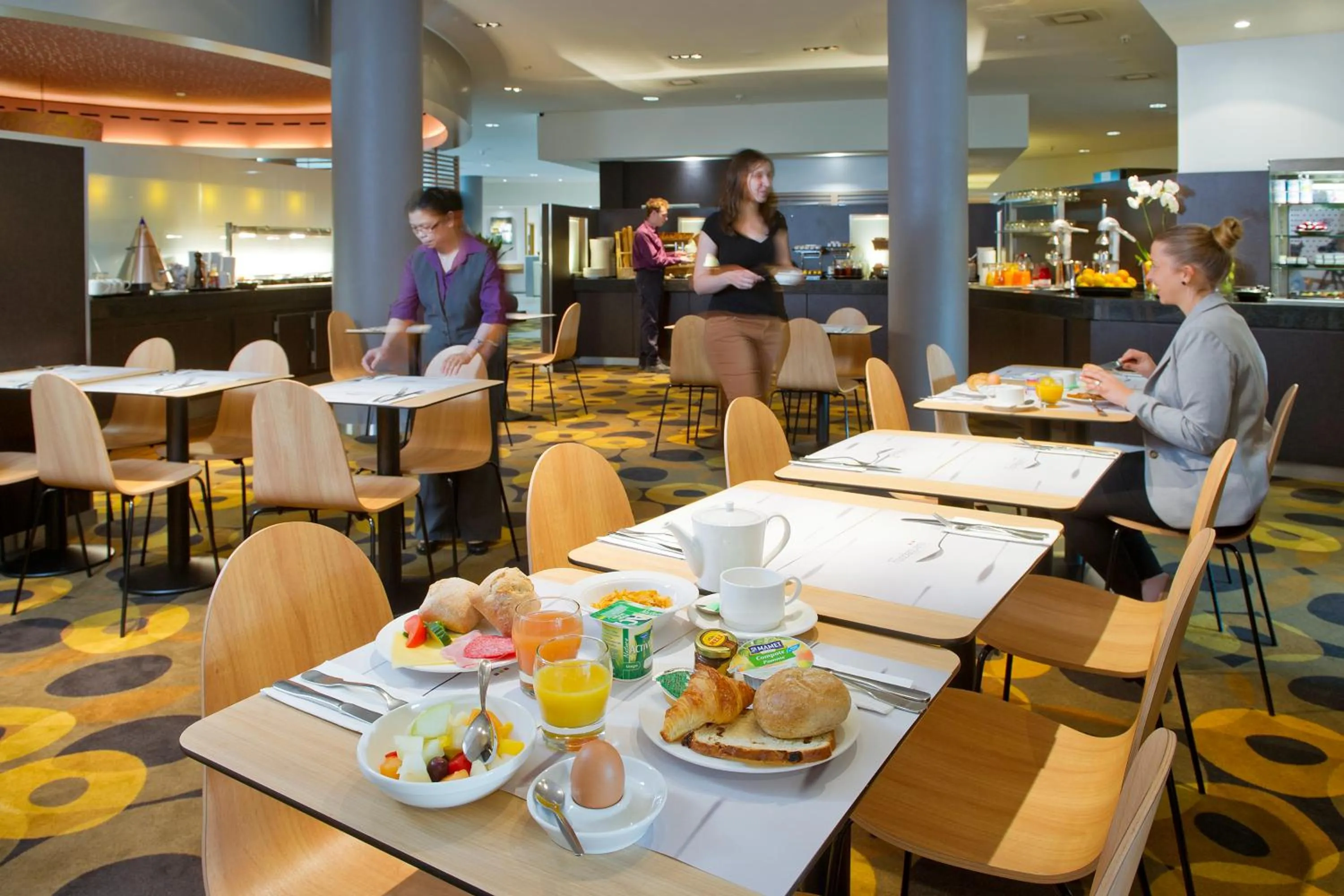 Restaurant/places to eat in Novotel Leuven Centrum