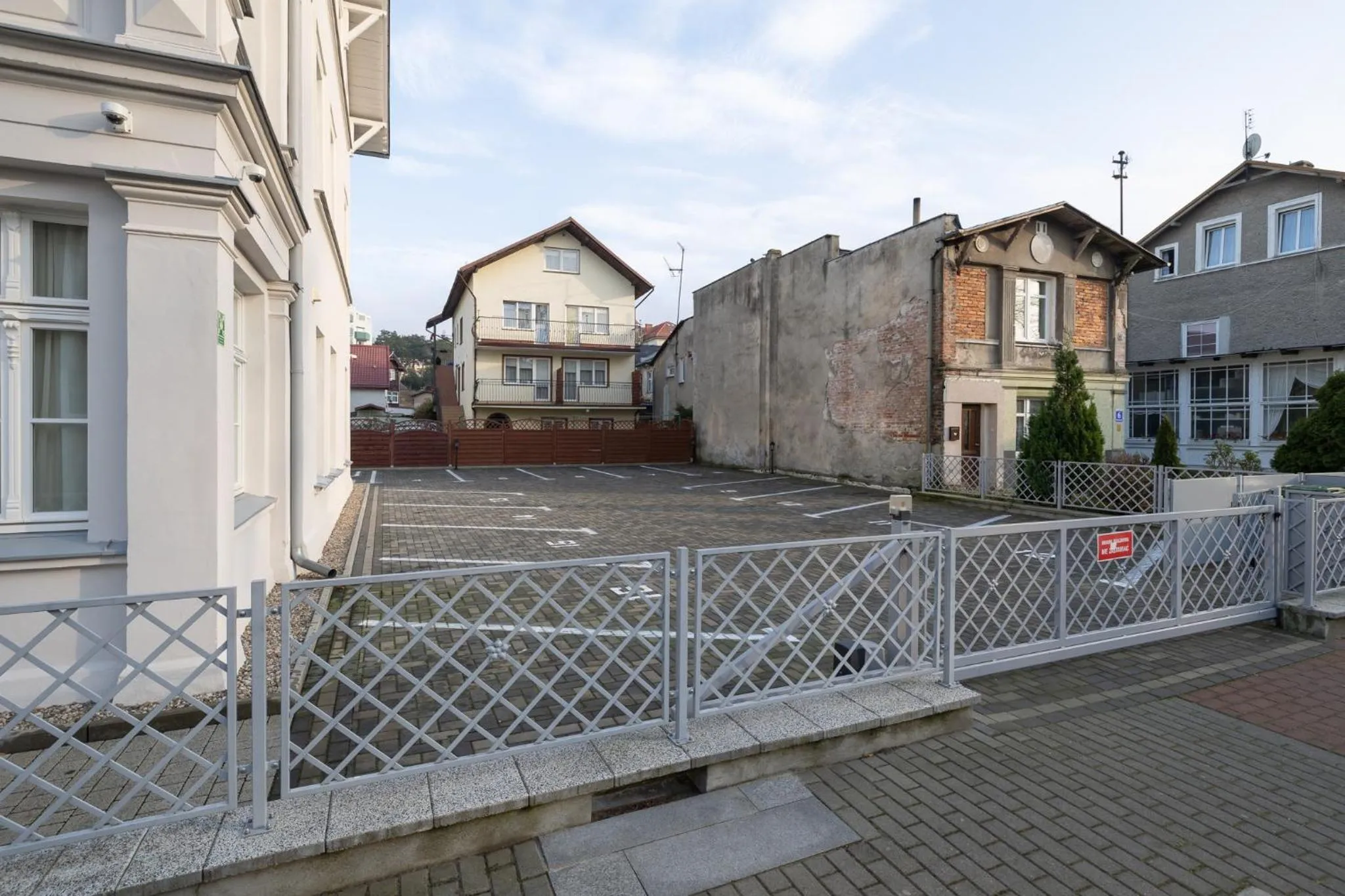 Parking in Dwie Wieże