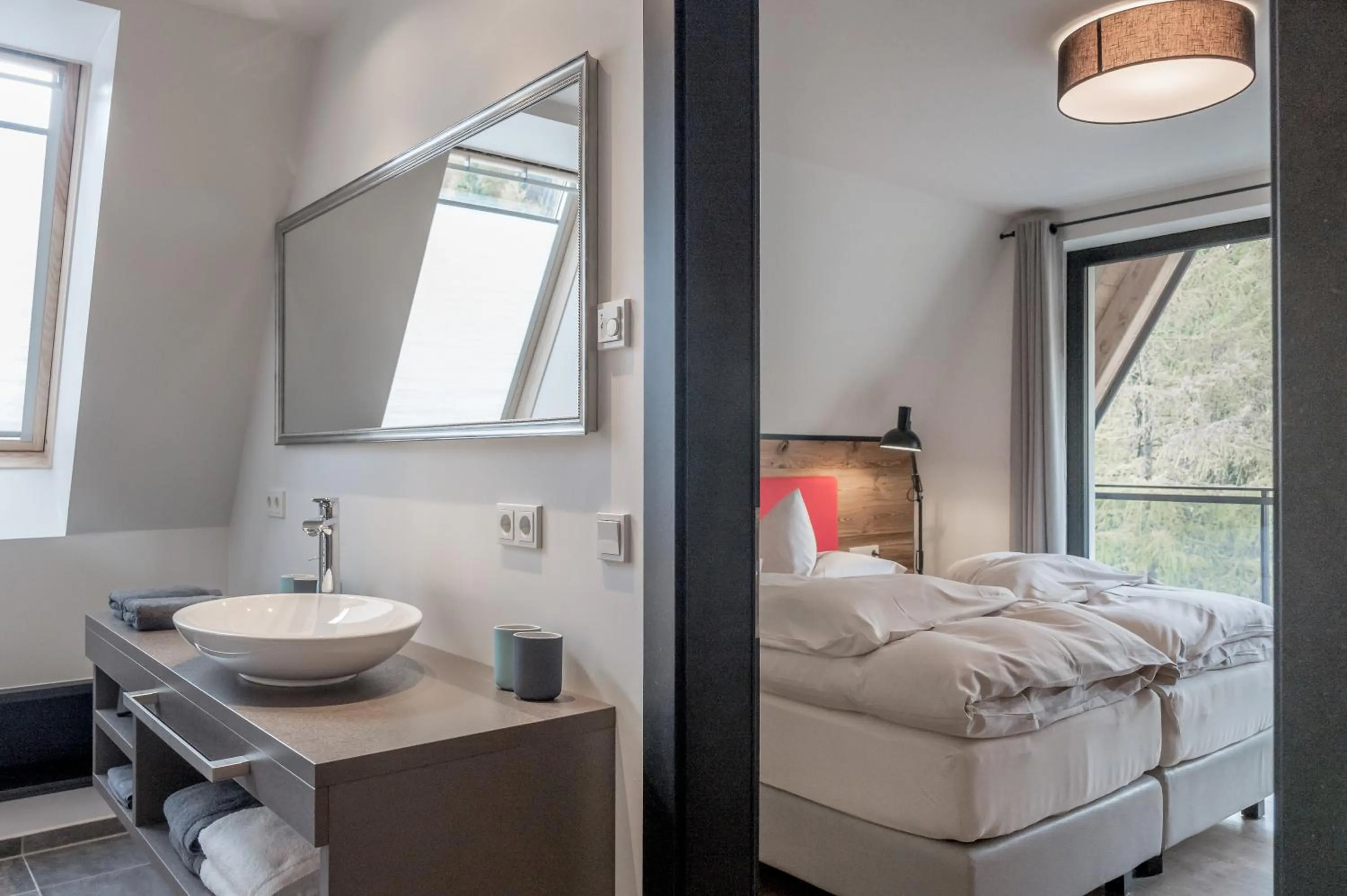 Bathroom, Bed in Corso Living