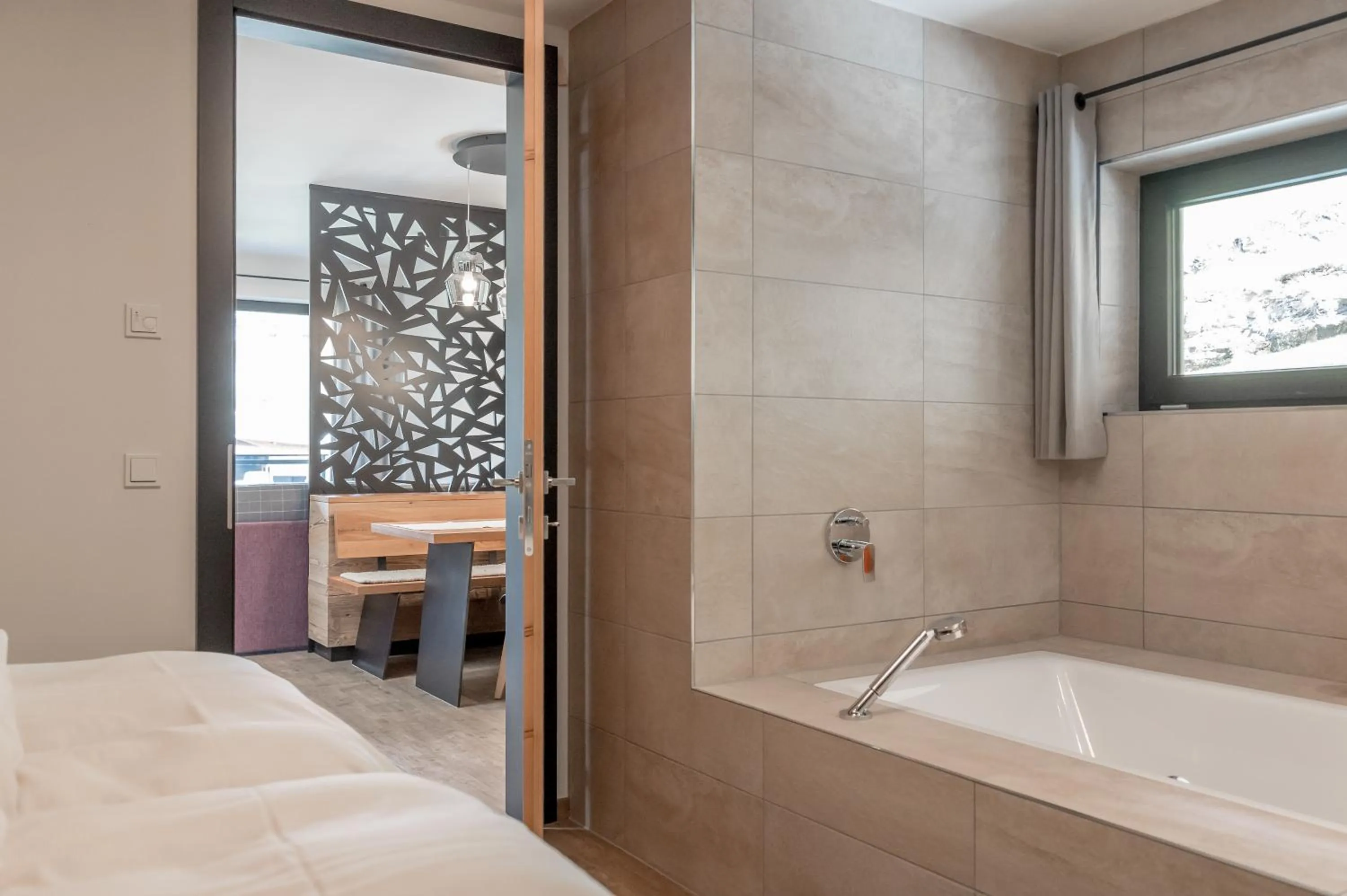 Dining area, Bed in Corso Living