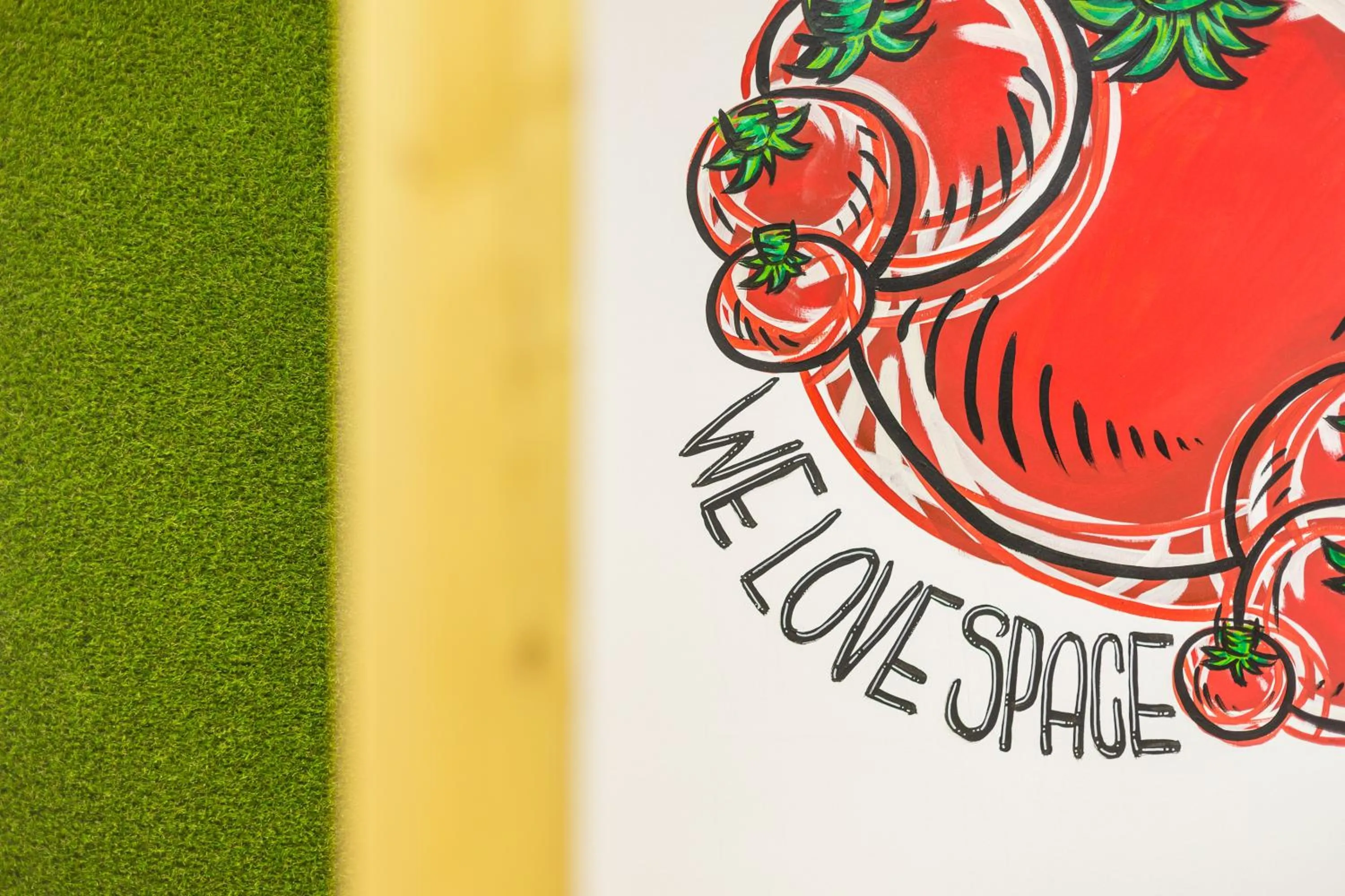 Tomate Rooms