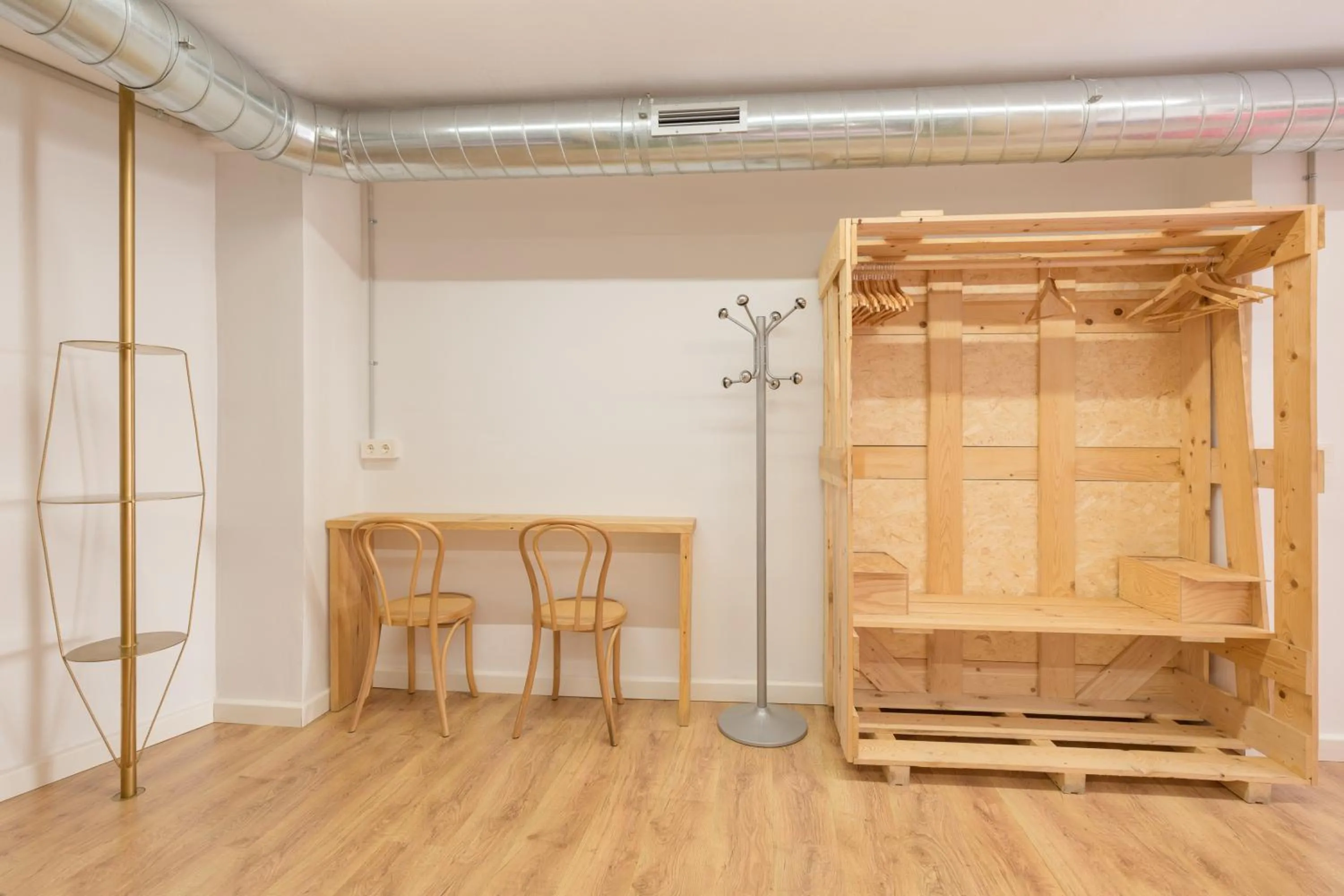 Tomate Rooms
