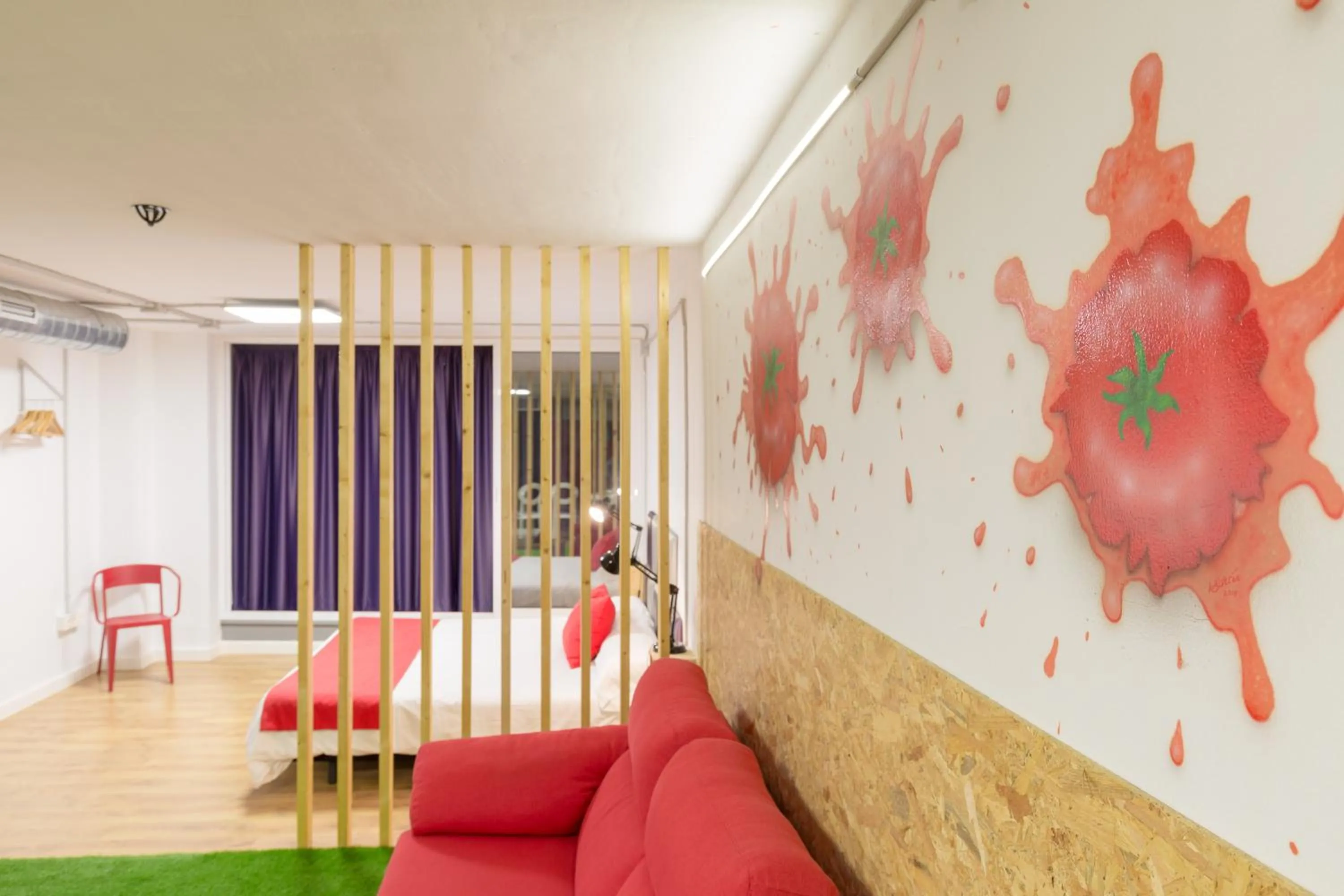 Tomate Rooms