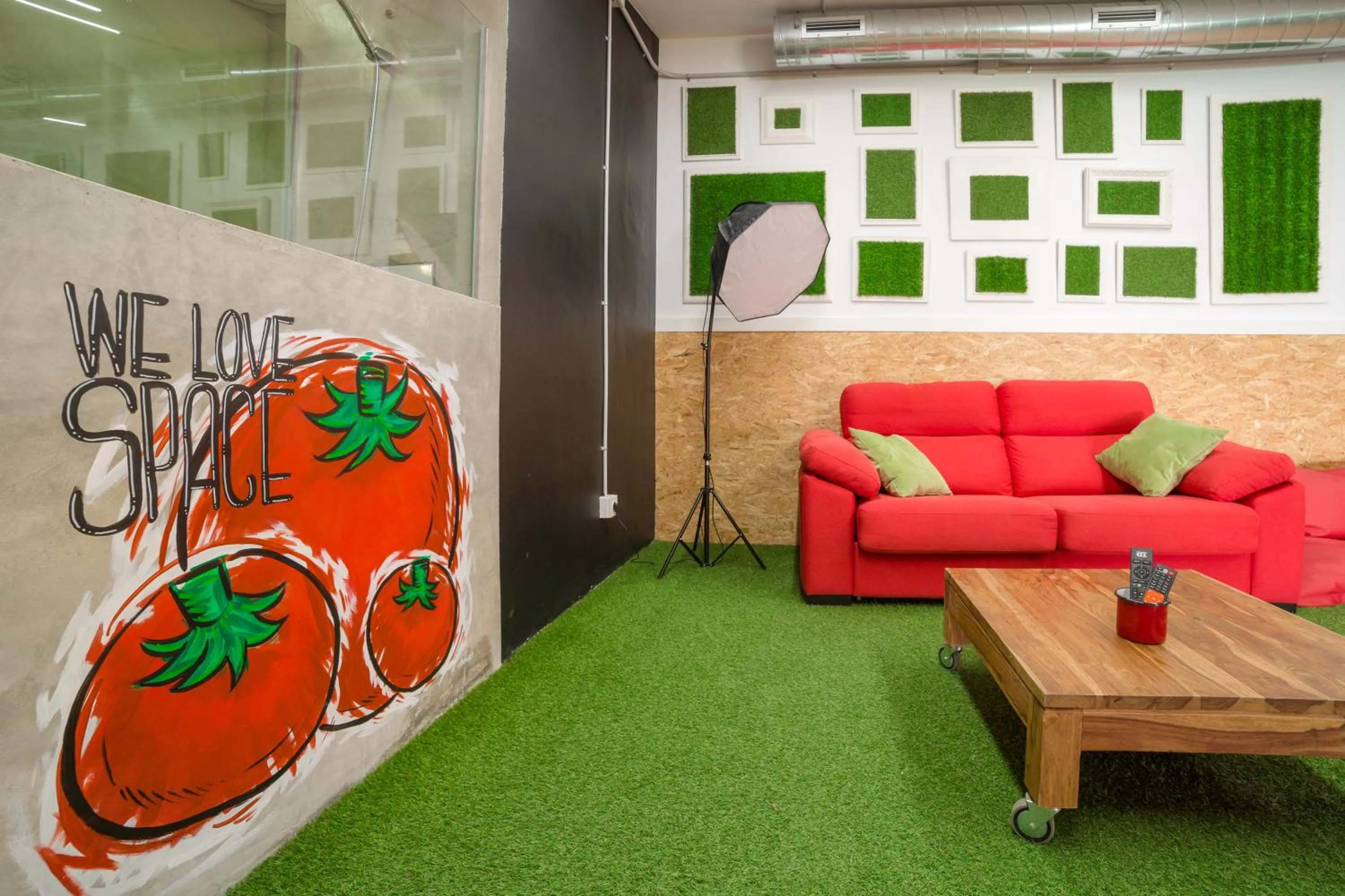 Living room in Tomate Rooms