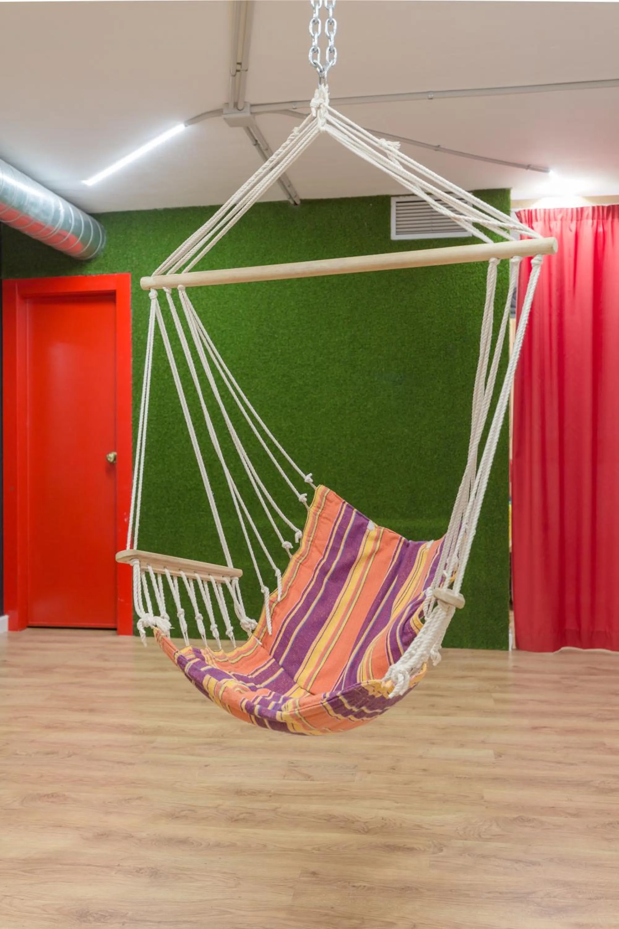 Tomate Rooms