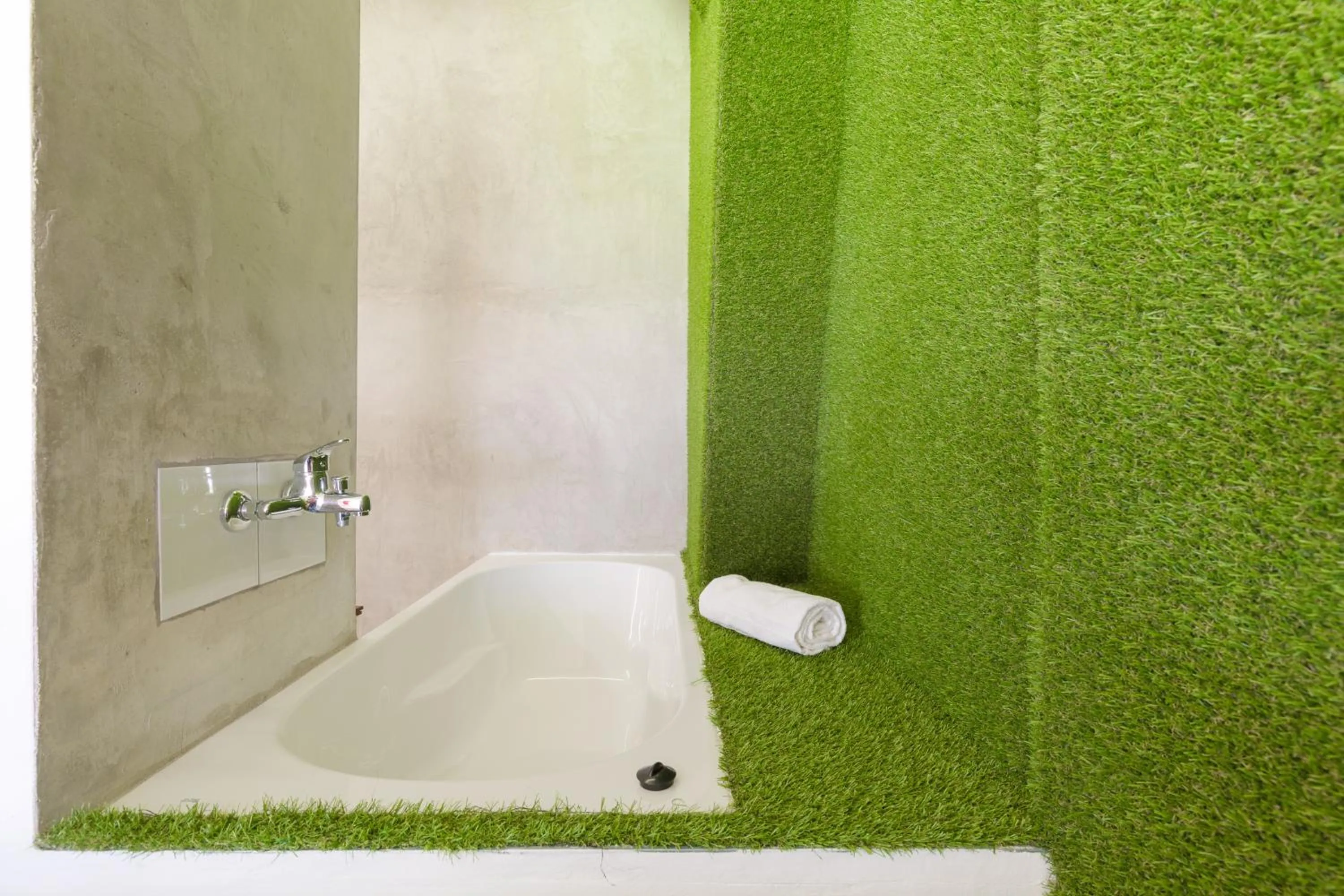 Bathroom in Tomate Rooms