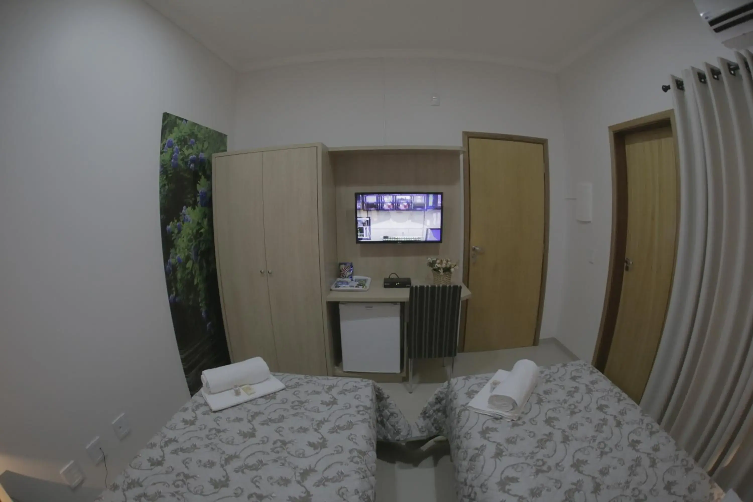 Comfort Quadruple Room in Hotel San Gennaro Comfort Quadruple Room in Hotel San Gennaro