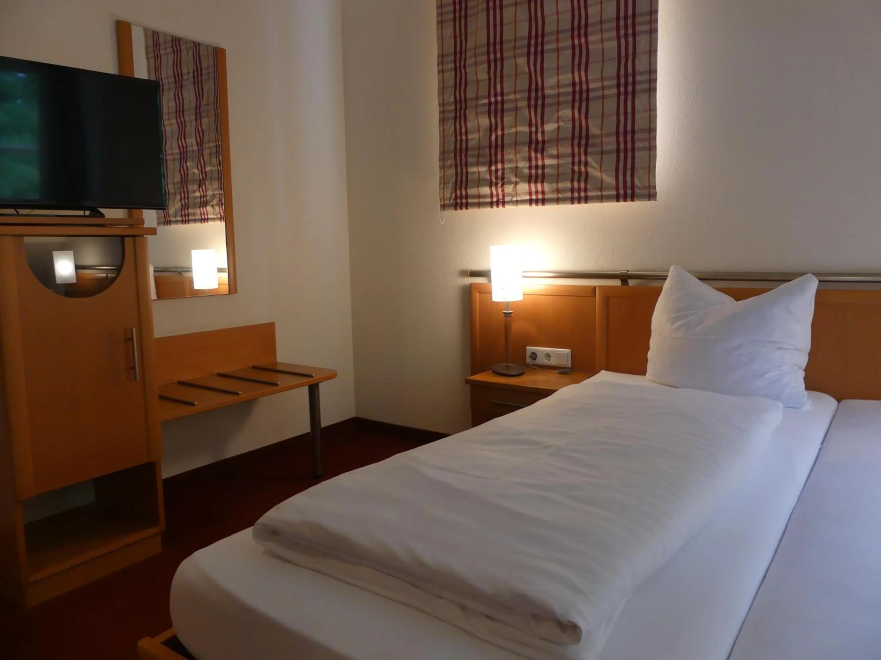 Bed in Landgasthaus Hotel Eggert