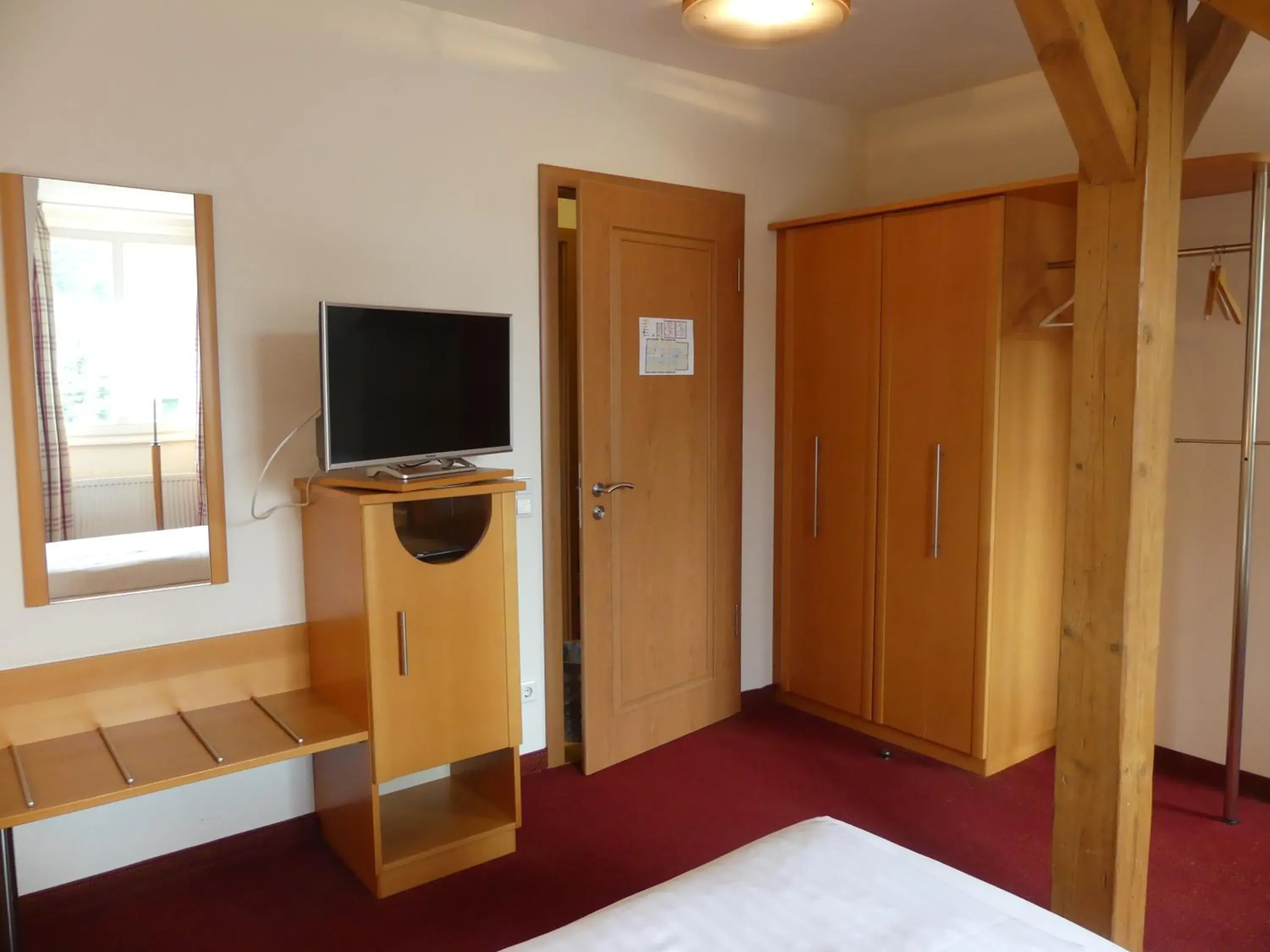Triple Room with Private Bathroom - single occupancy in Landgasthaus Hotel Eggert Triple Room with Private Bathroom - single occupancy in Landgasthaus Hotel Eggert