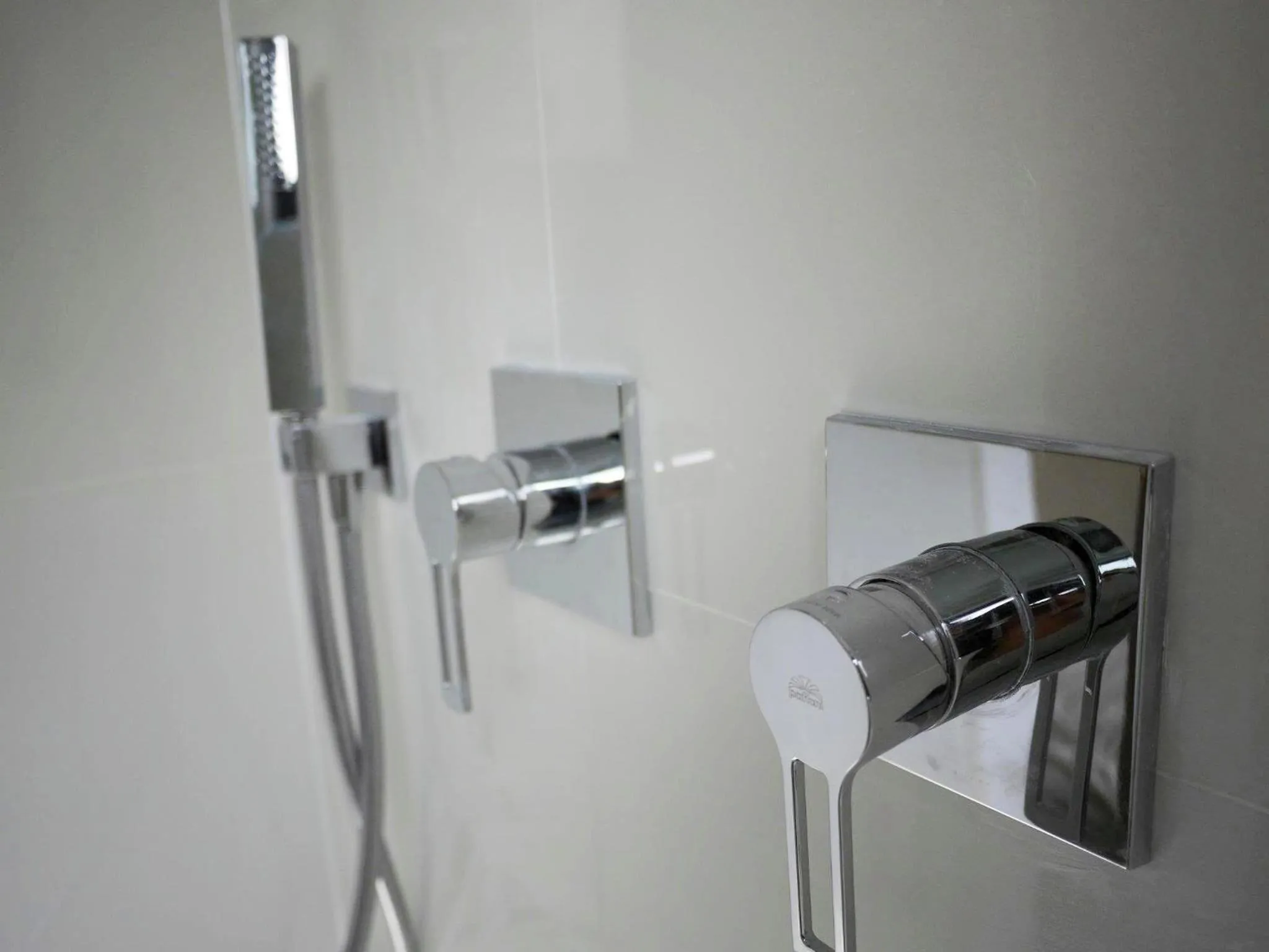 Bathroom in Hotel The Neufchatel