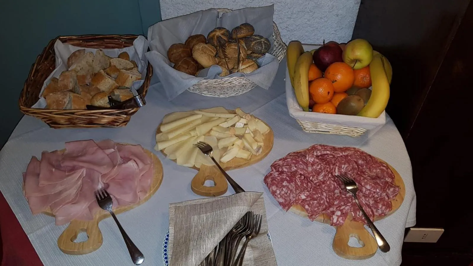 Buffet breakfast in Hotel Galassia