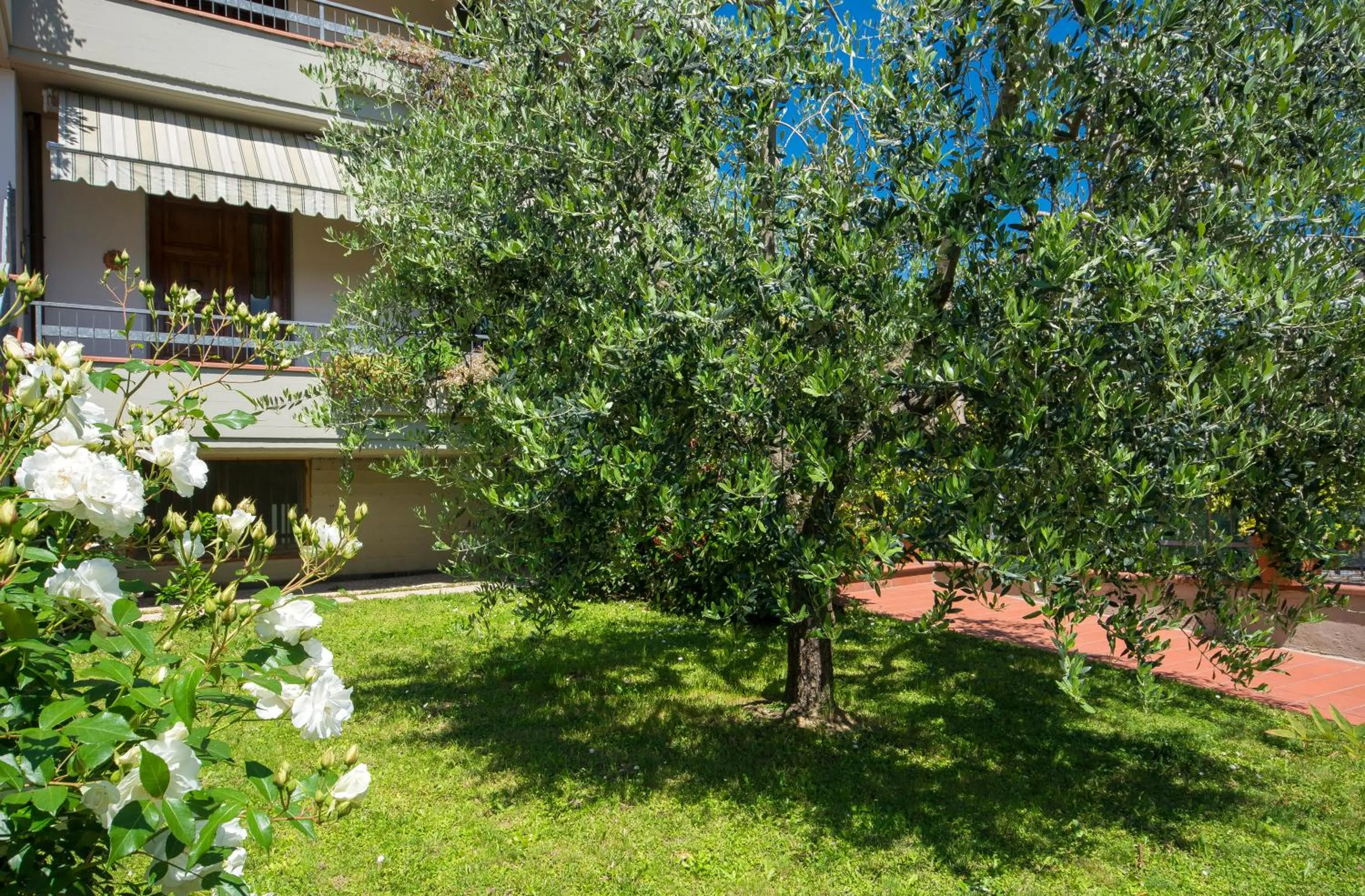 Property building in Bed & Breakfast Profumo D'Estate