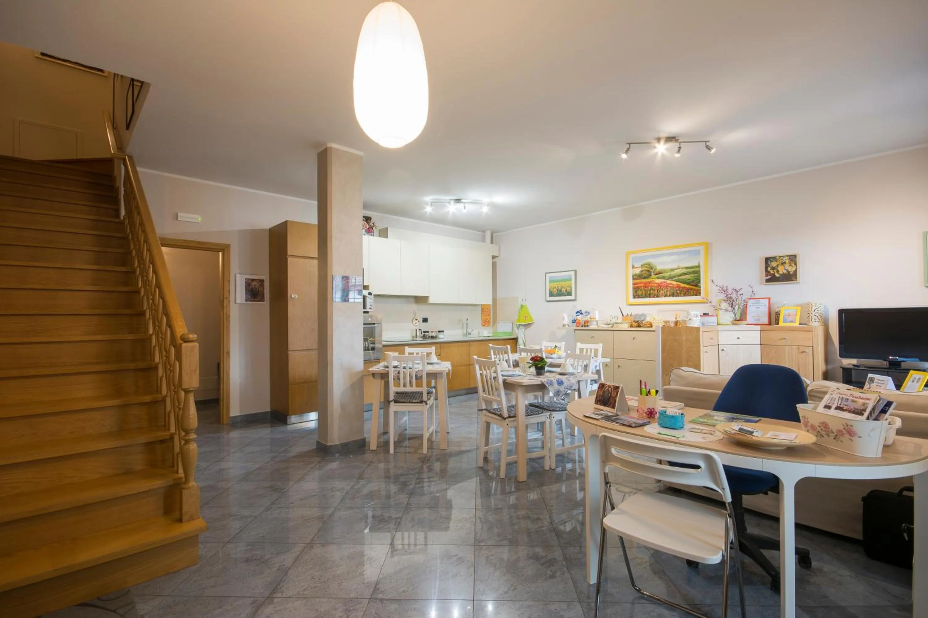 Communal lounge/ TV room in Bed & Breakfast Profumo D'Estate