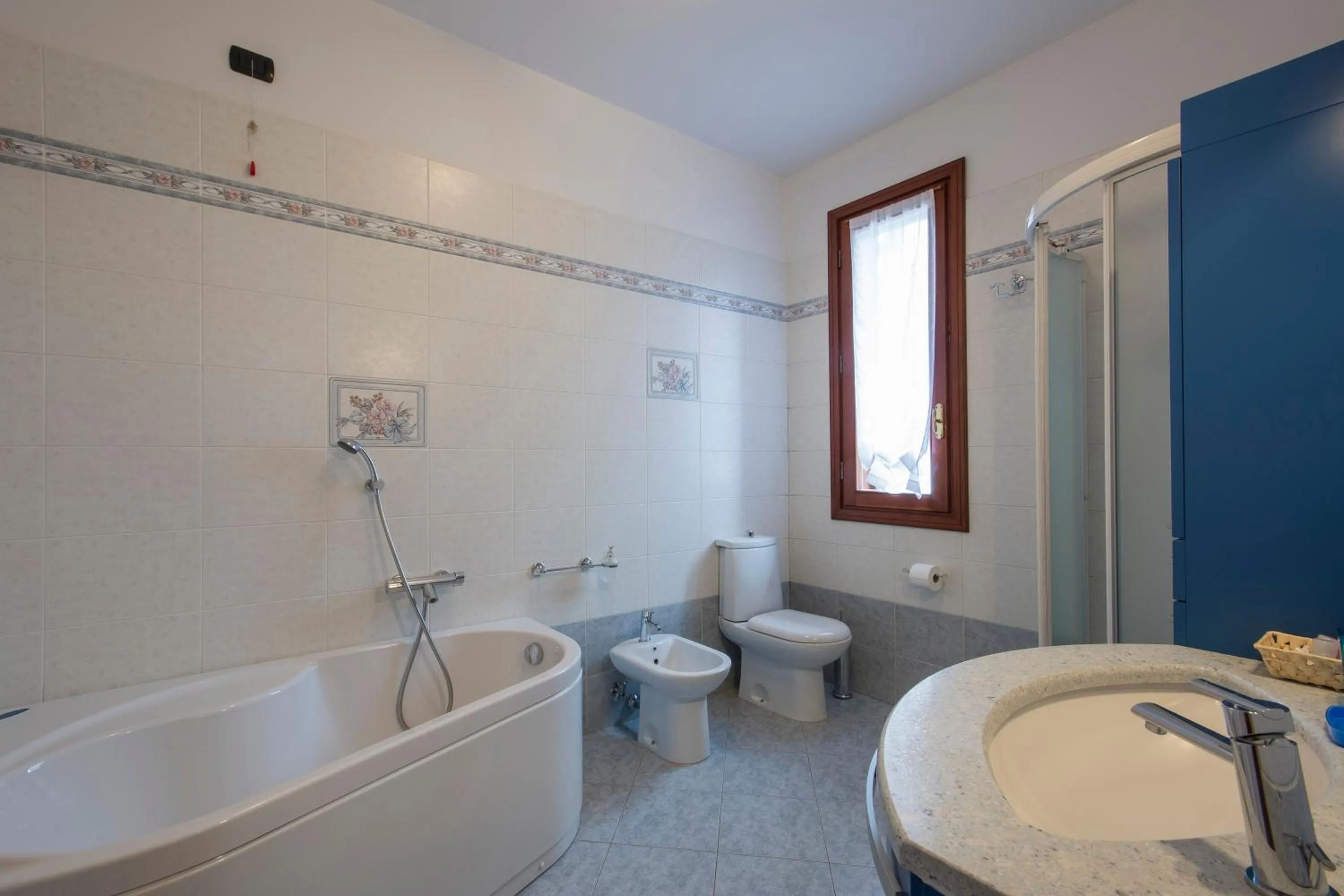 Bathroom in Bed & Breakfast Profumo D'Estate
