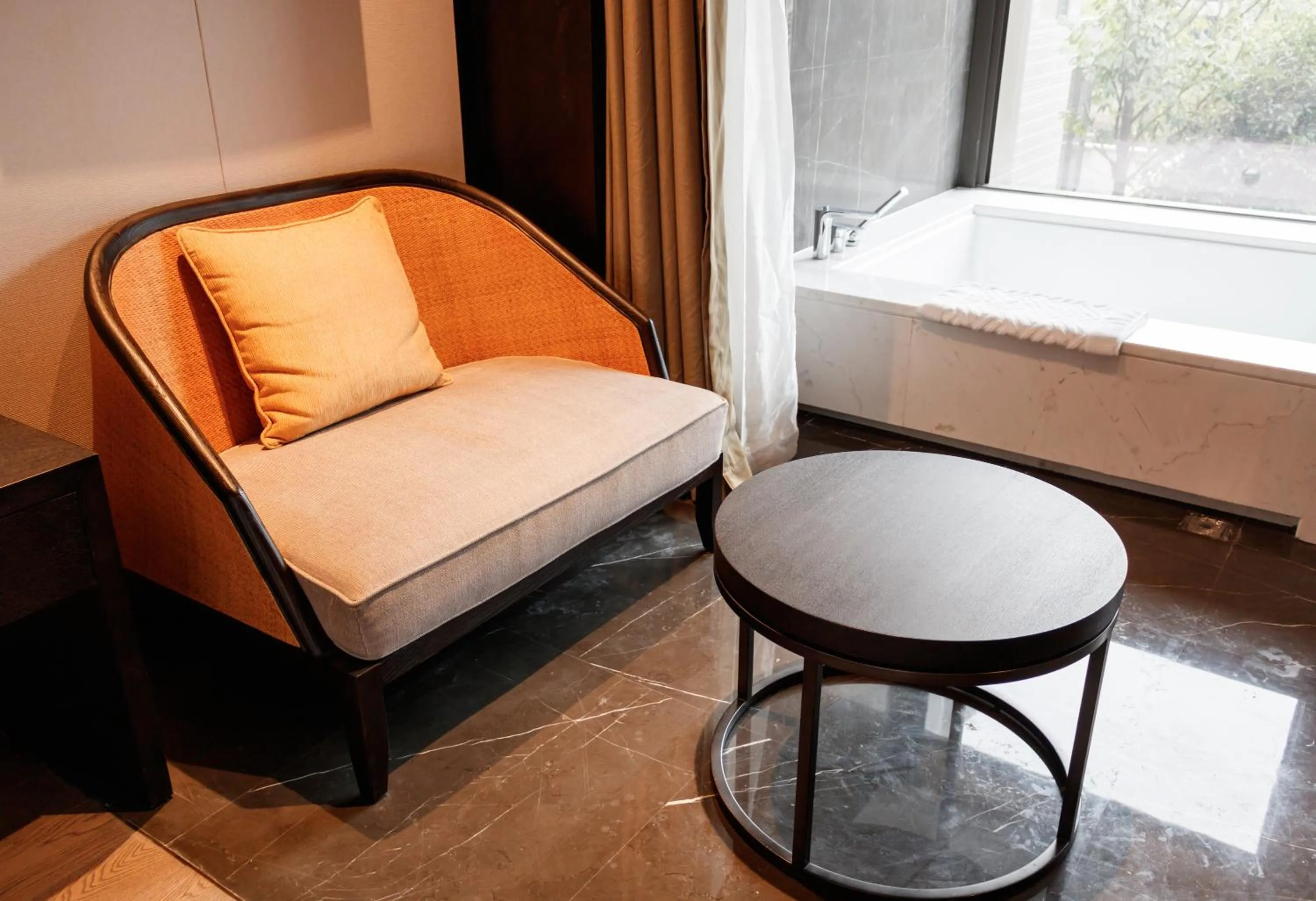 Living room, Bed in Hilton Ningbo Dongqian Lake