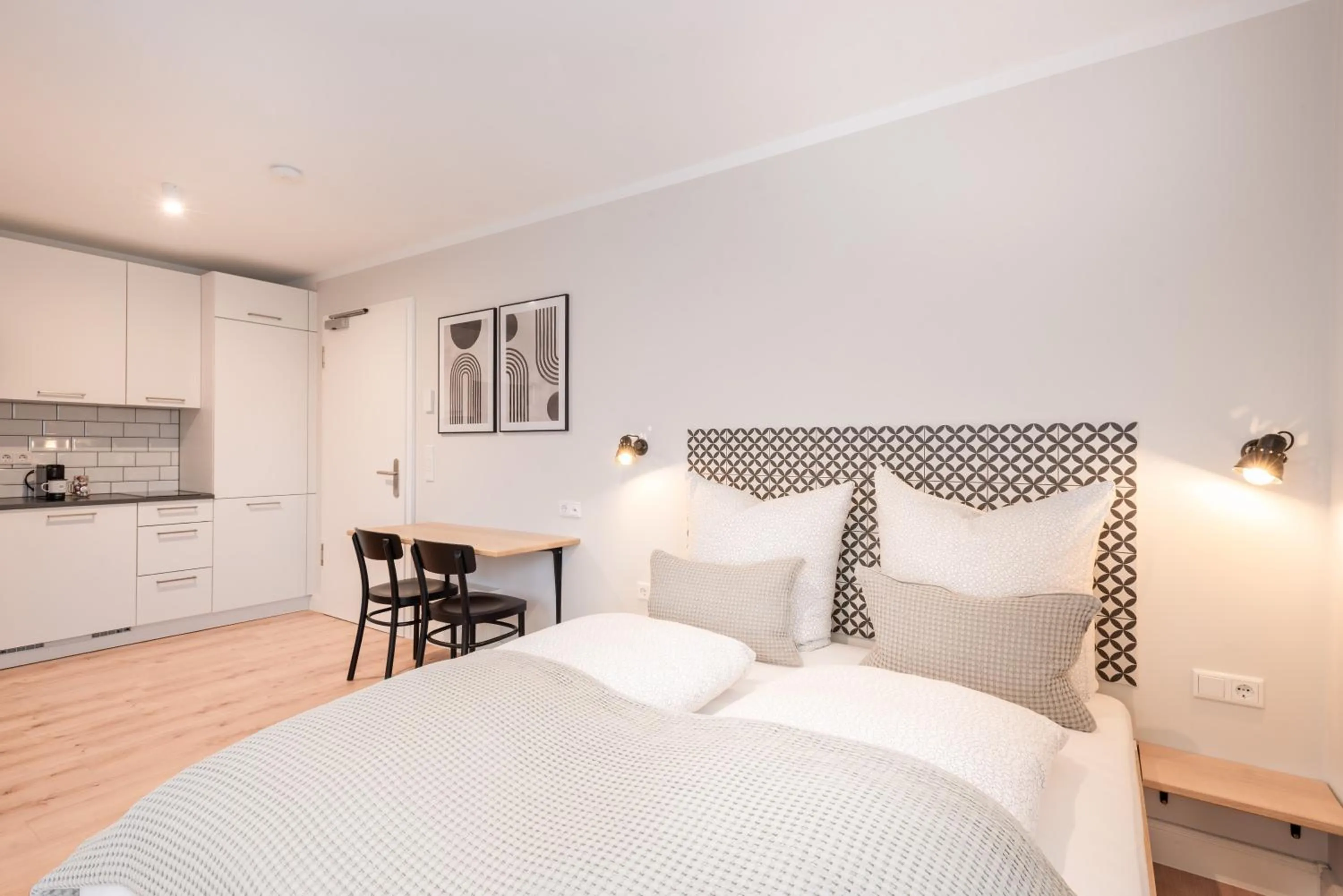 Bed in The Woodmans Airport Boardinghouse