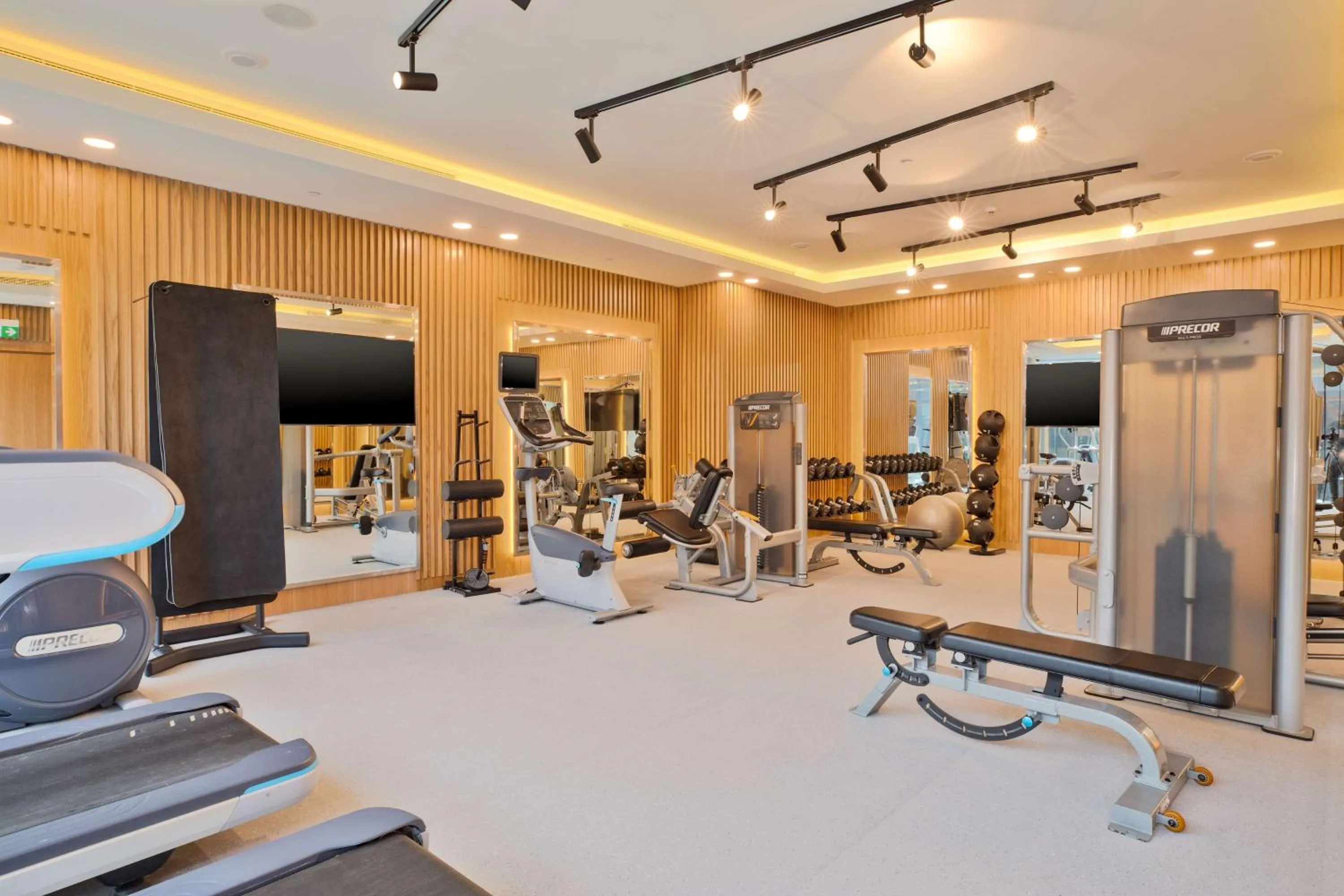 Fitness centre/facilities in AlRayyan Hotel Doha, Curio Collection by Hilton