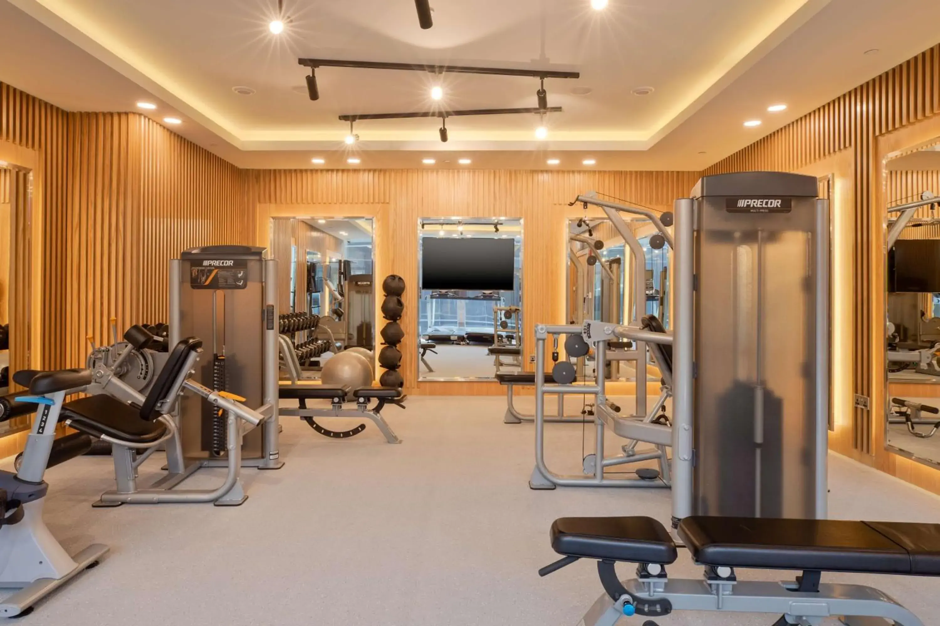 Fitness centre/facilities in AlRayyan Hotel Doha, Curio Collection by Hilton Fitness centre/facilities in AlRayyan Hotel Doha, Curio Collection by Hilton
