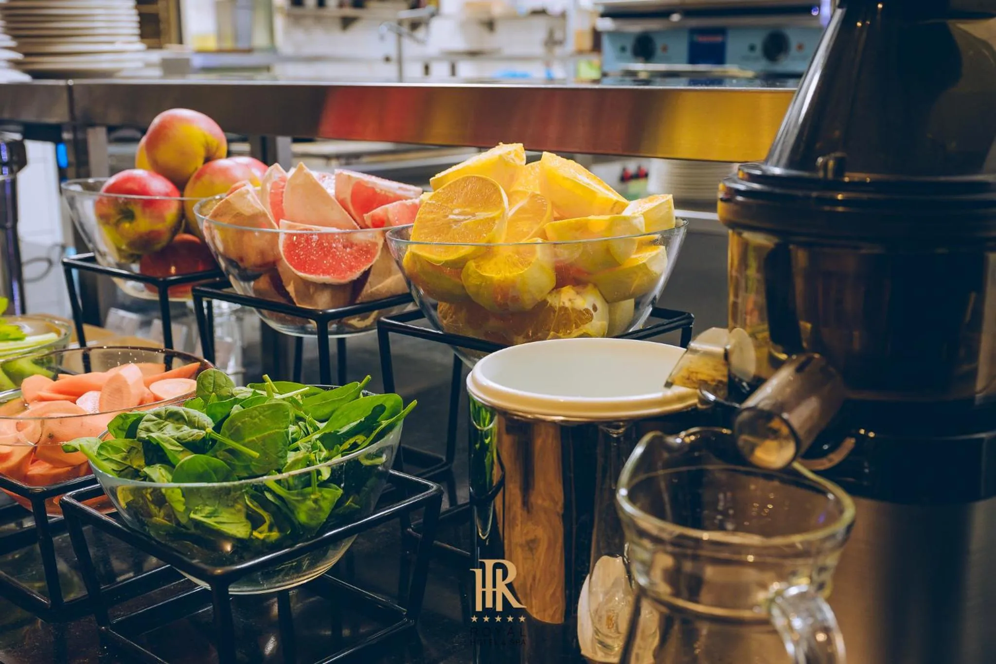 Food and drinks in Hotel Royal & Spa