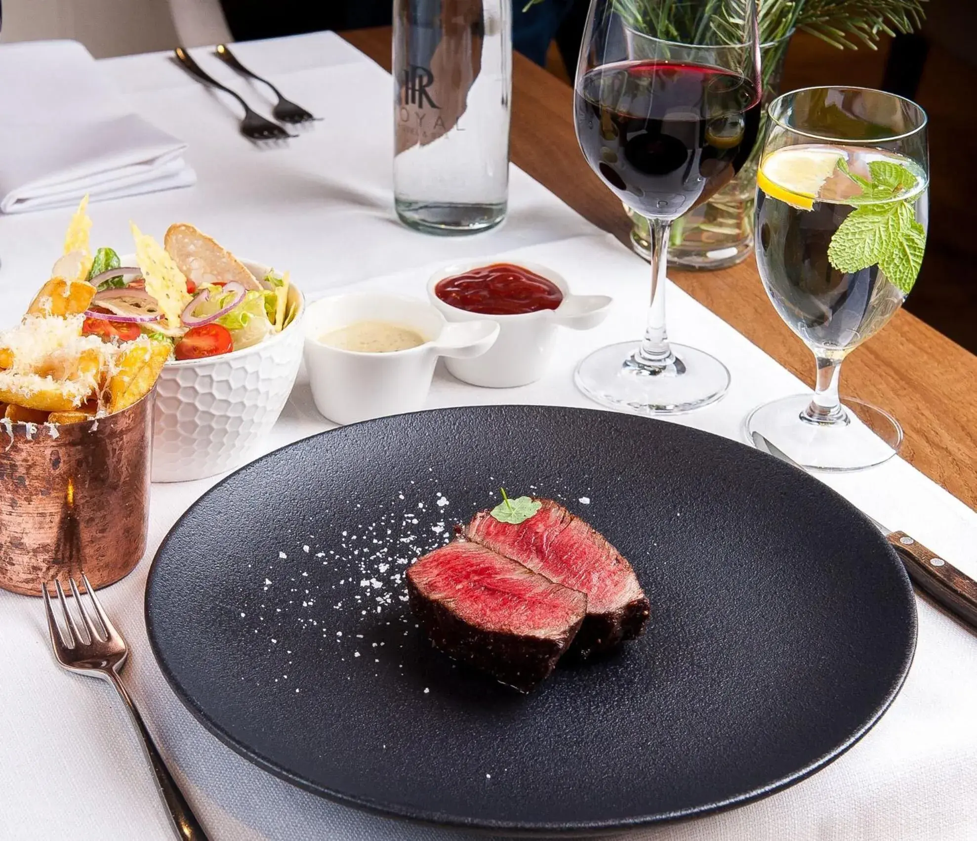 Food and drinks in Hotel Royal & Spa Food and drinks in Hotel Royal & Spa