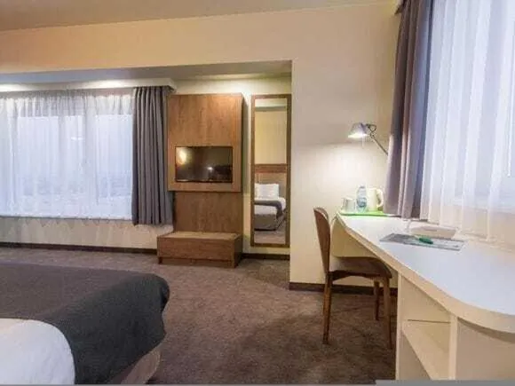 Photo of the whole room, Bed in B&B Hotel Nowy Targ Centrum